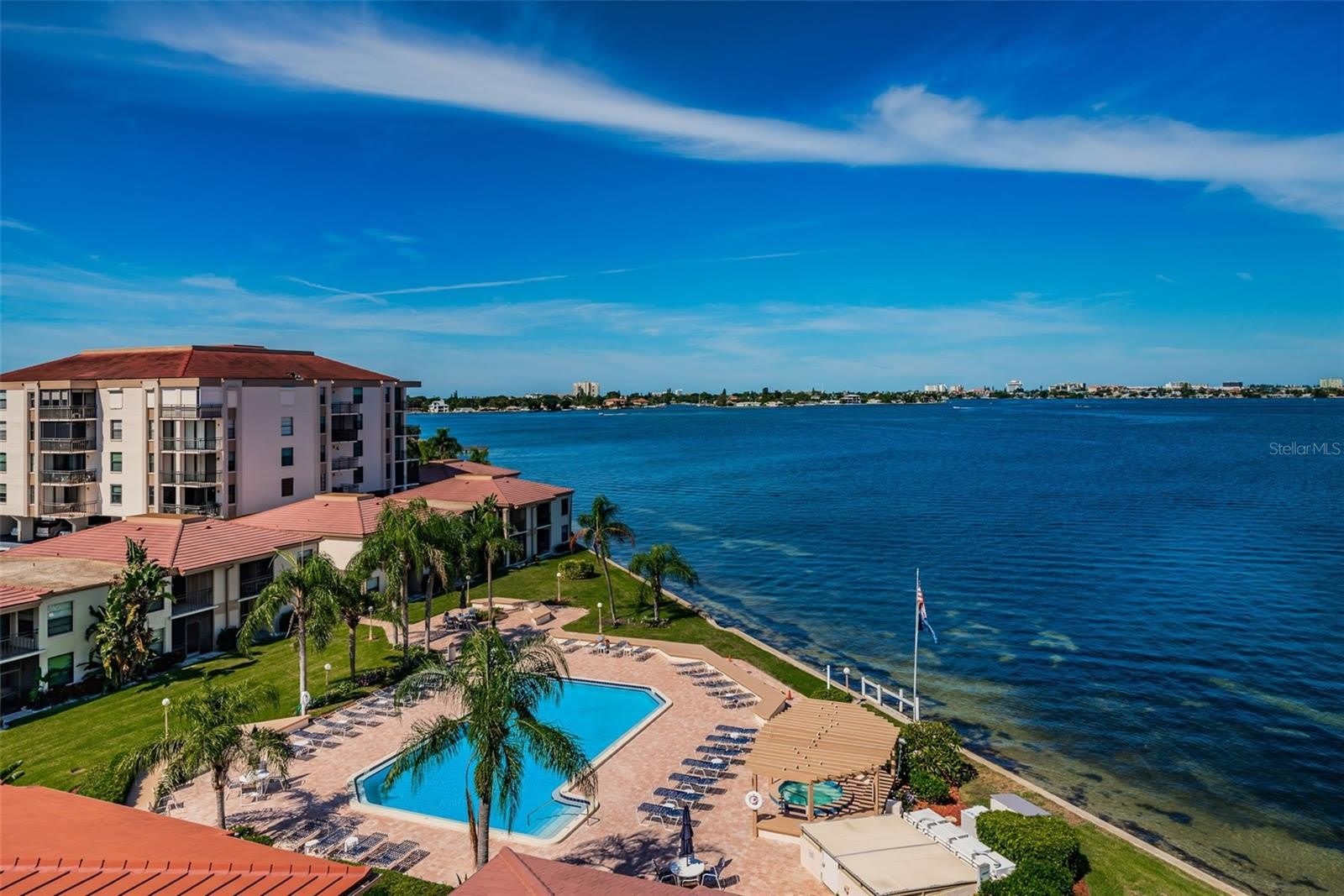 6051 SUN Boulevard – photo 4