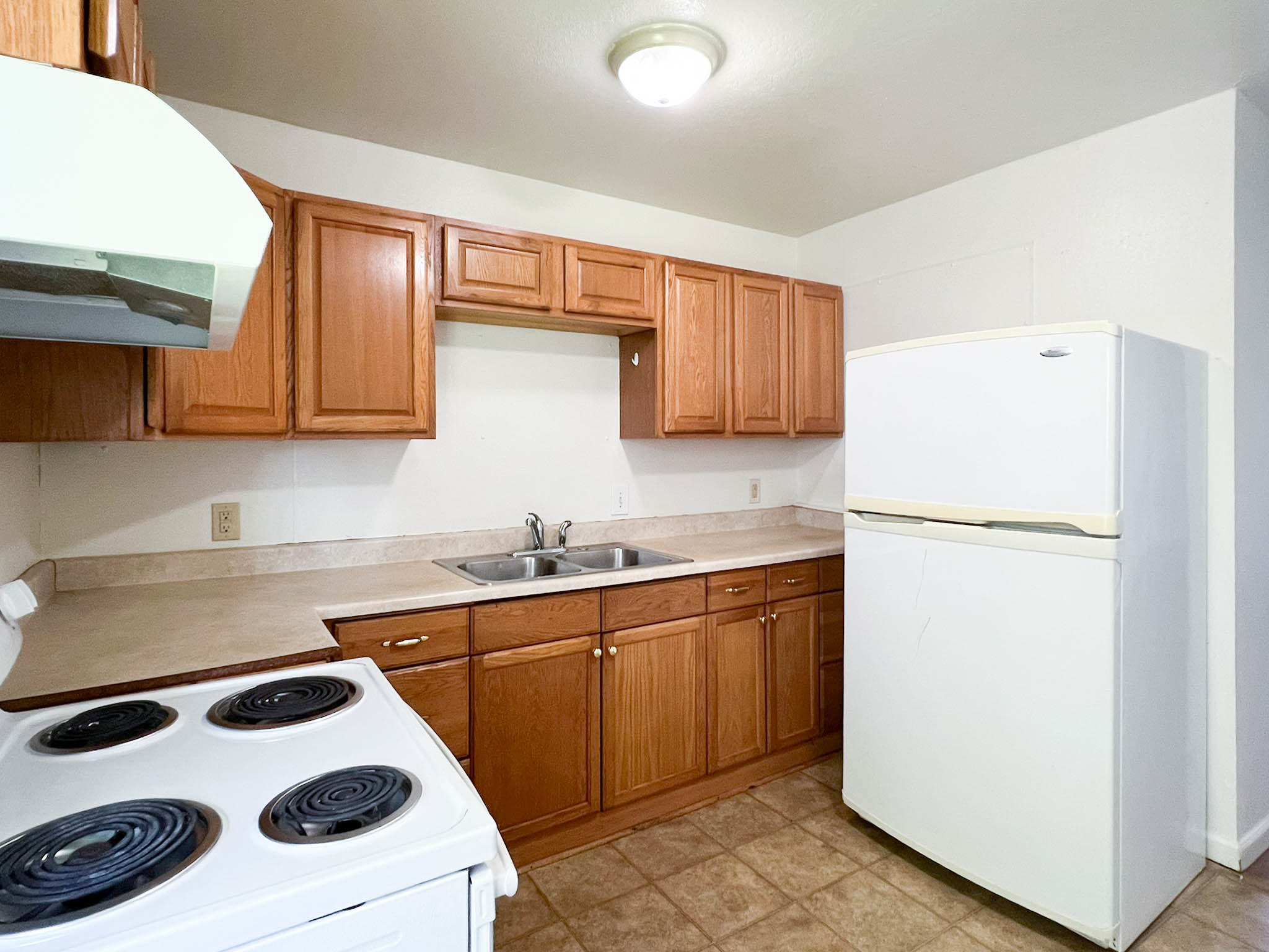 1025 E 10th Ave #11 – photo 1