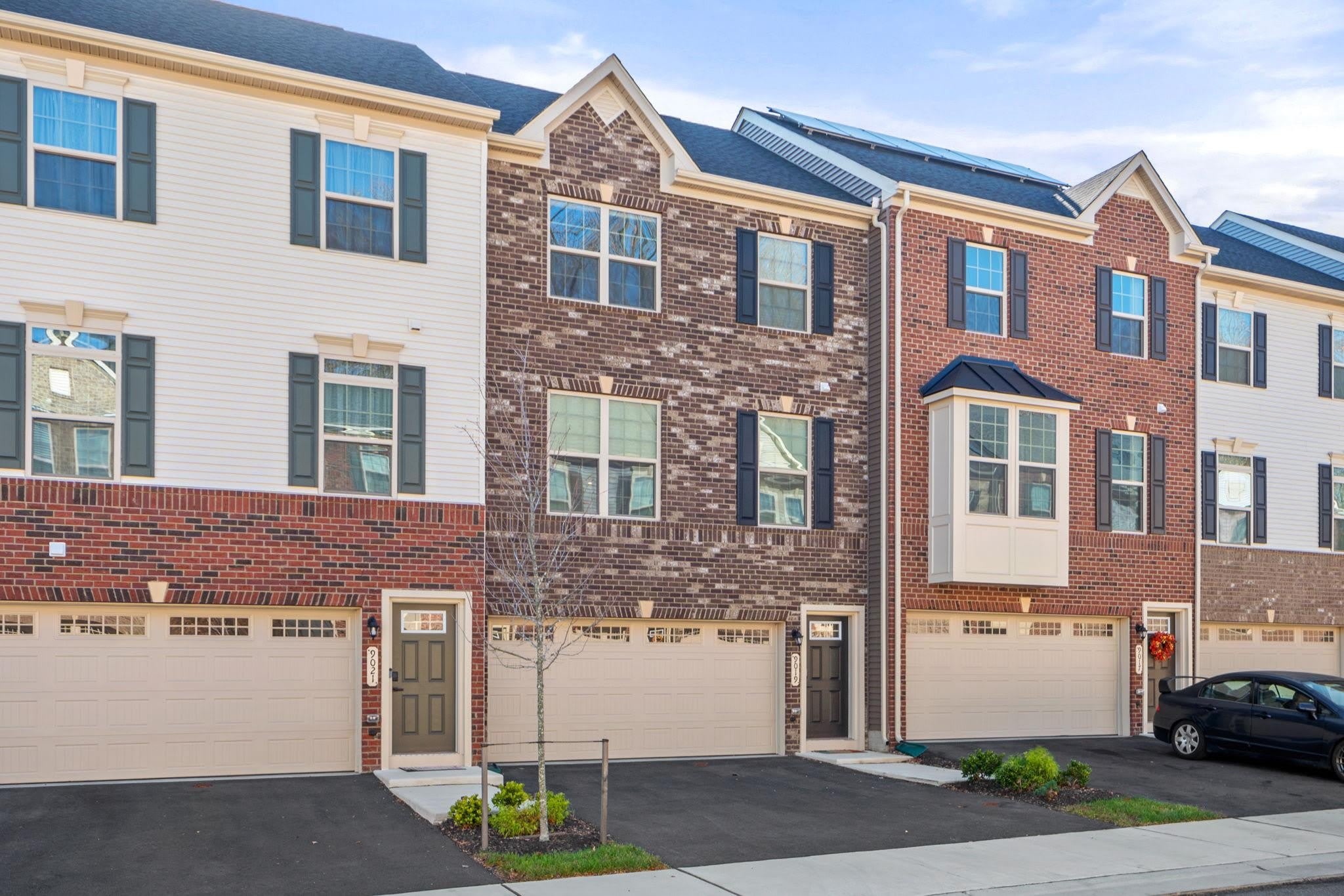 9019 Belinda Boulevard – photo 1