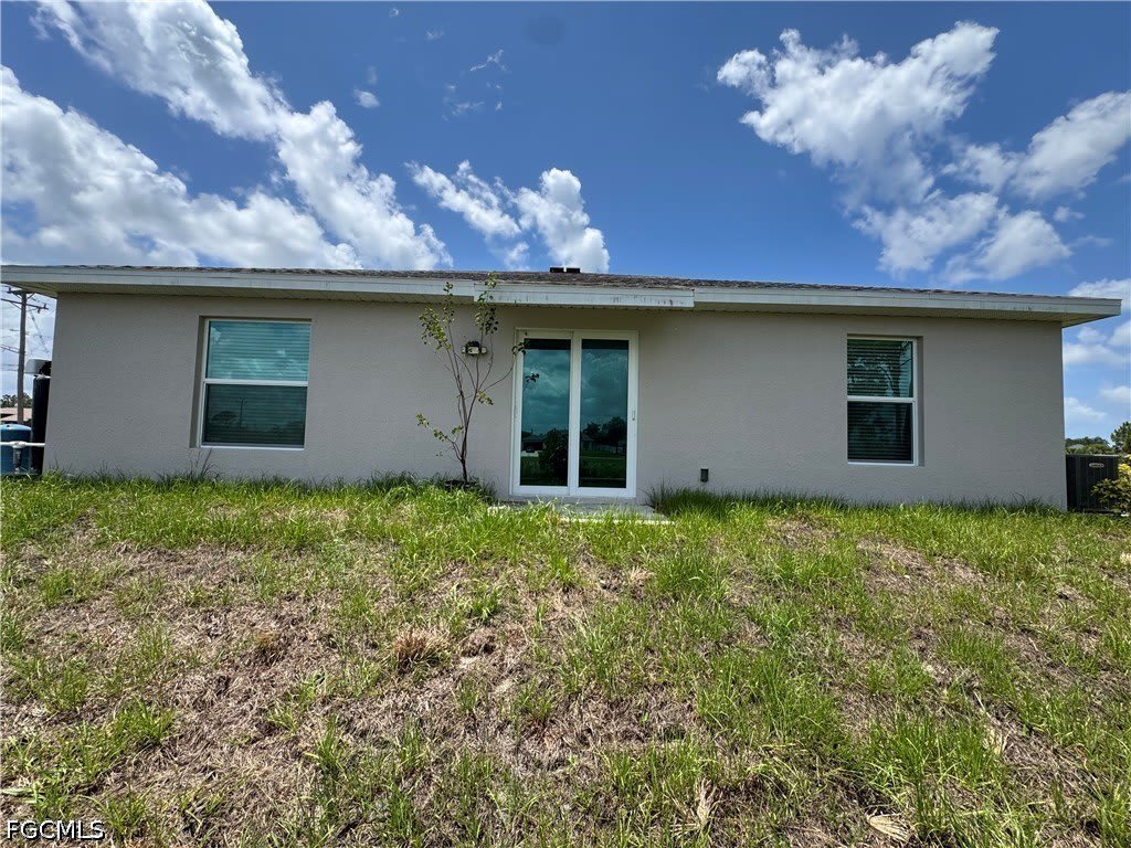 1609 NE 33rd Terrace – photo 4