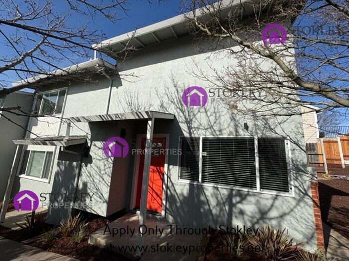 658 East N Street – photo 3