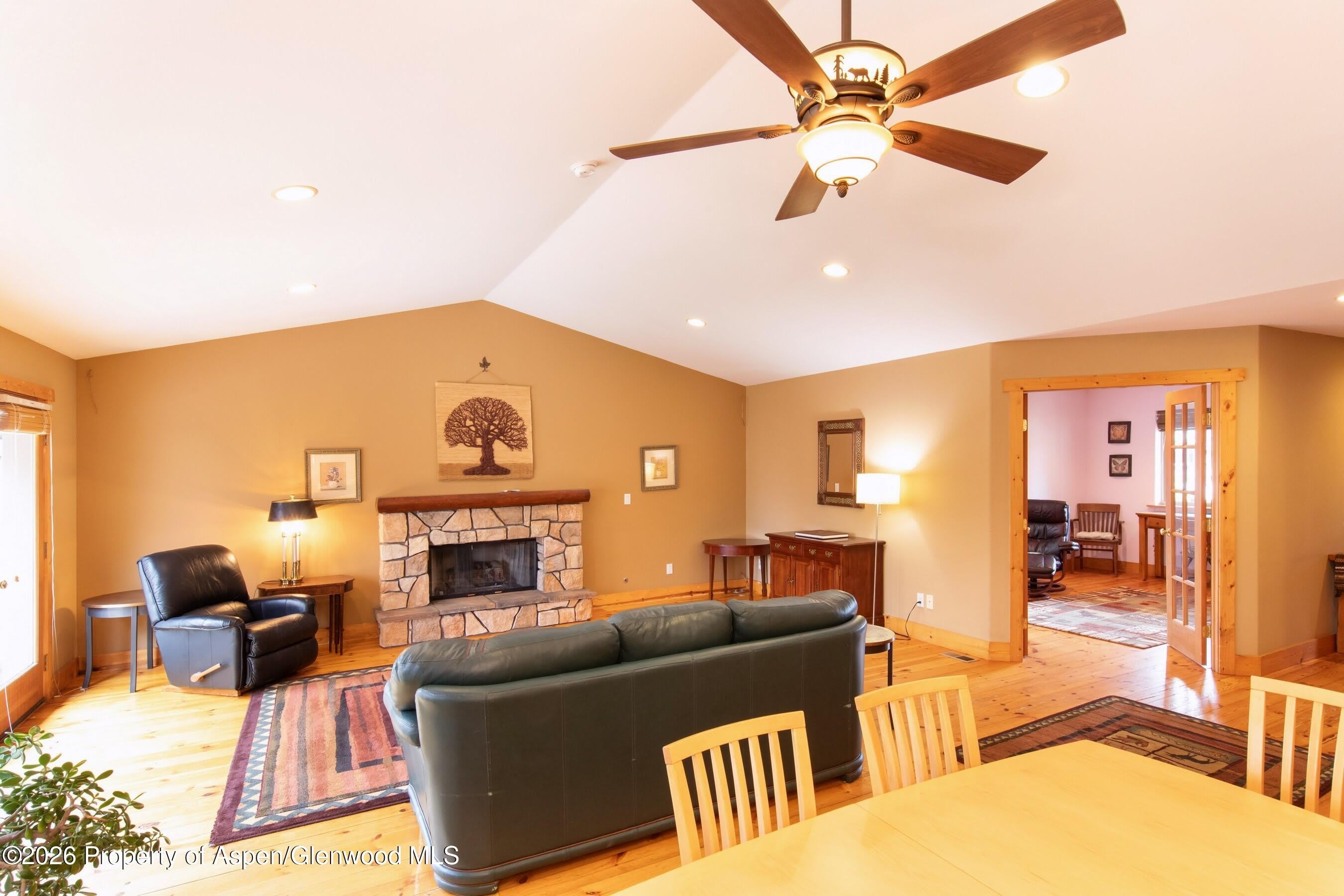 796 Melissa Lane – photo 5