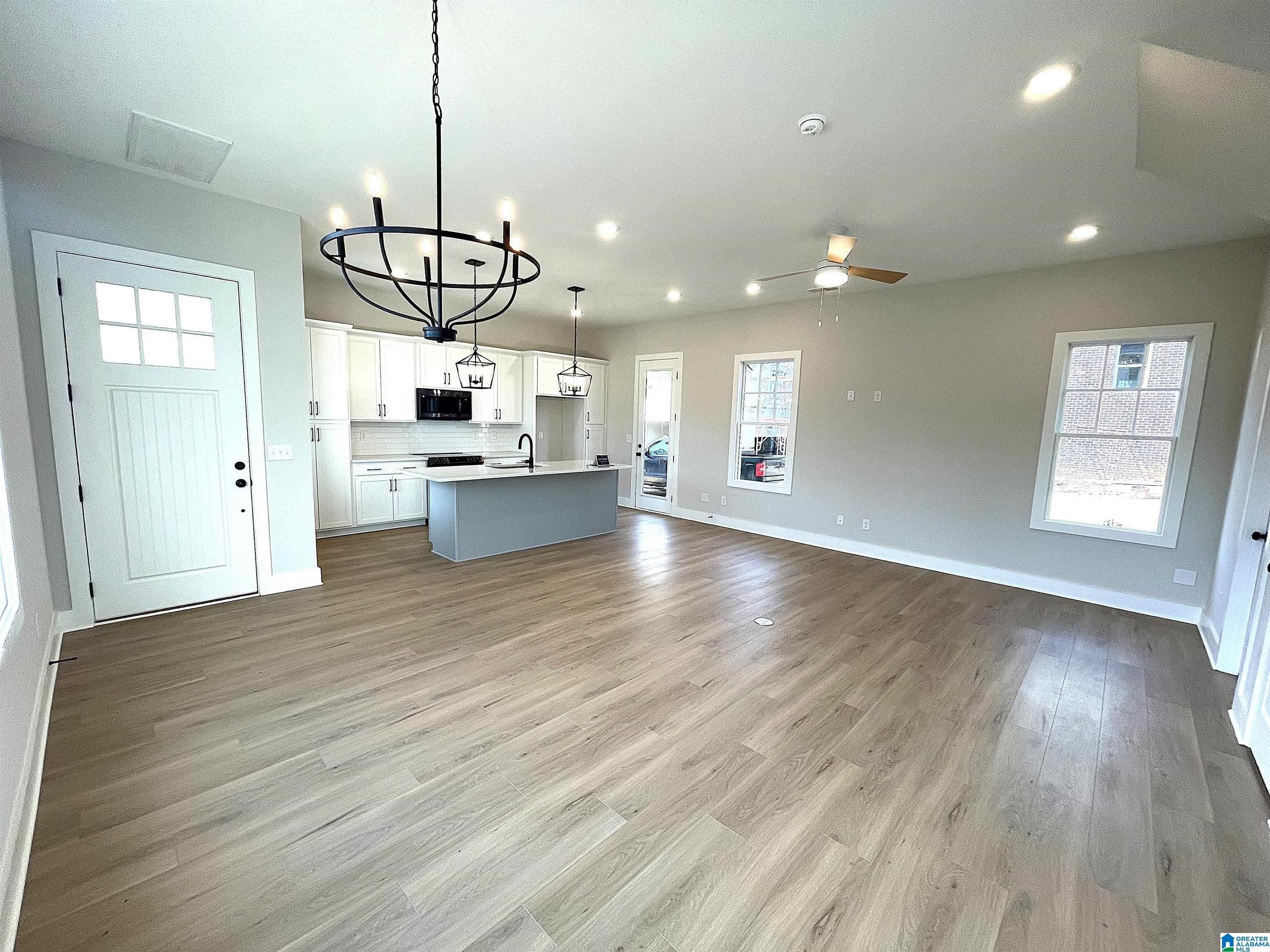 4767 Silas Avenue – photo 5
