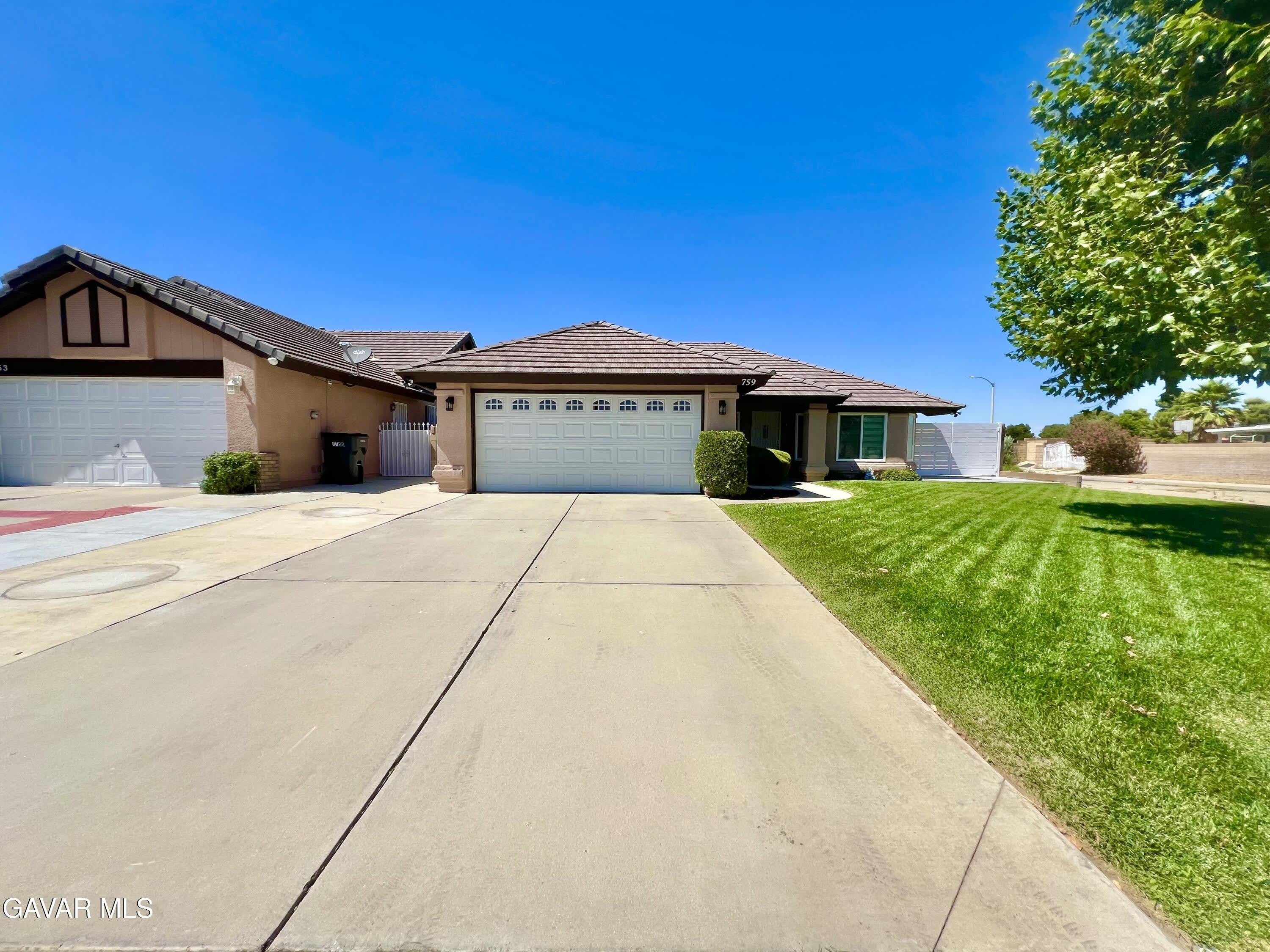 759 E Avenue J6 – photo 2