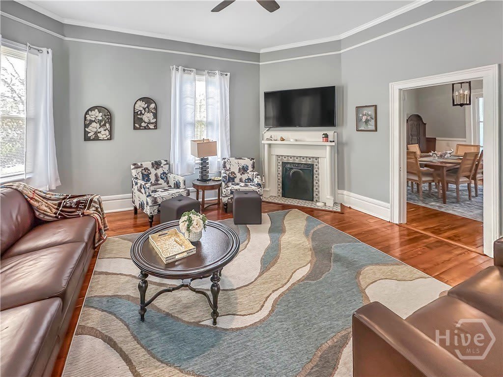 413 E 36th Street – photo 5