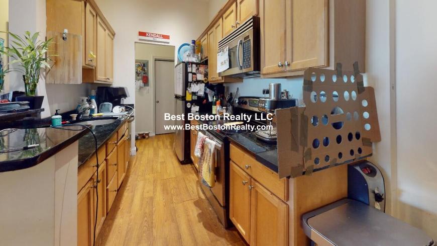 50 Craigie St. – photo 4