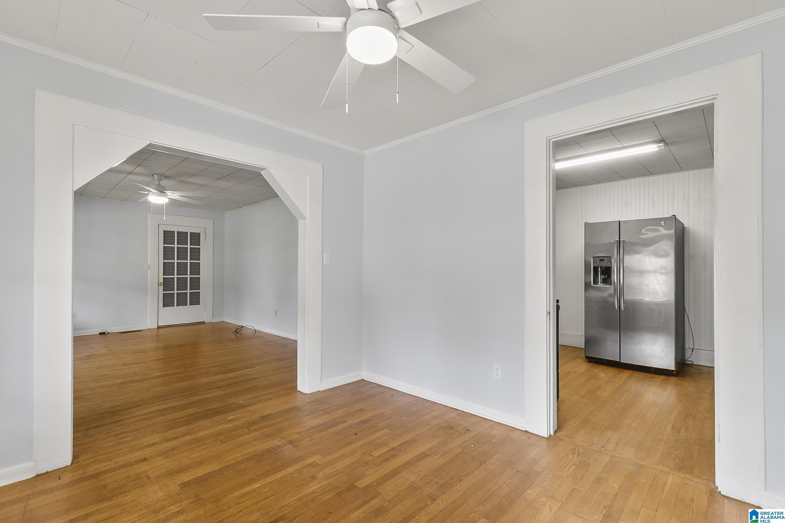 2217 PRINCE AVENUE – photo 3