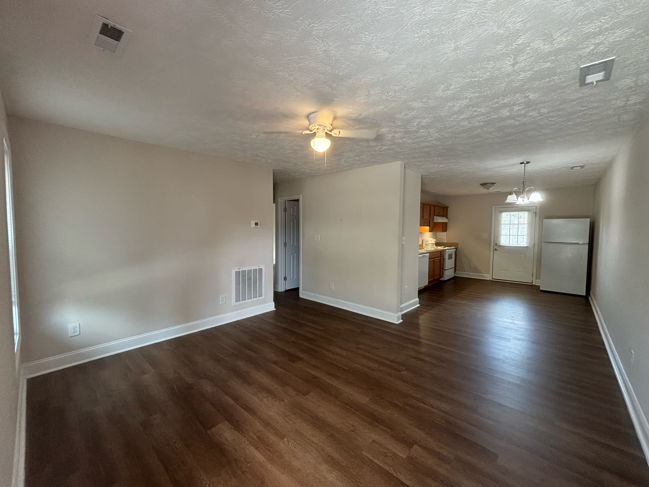 312 East Jenkins Street – photo 2