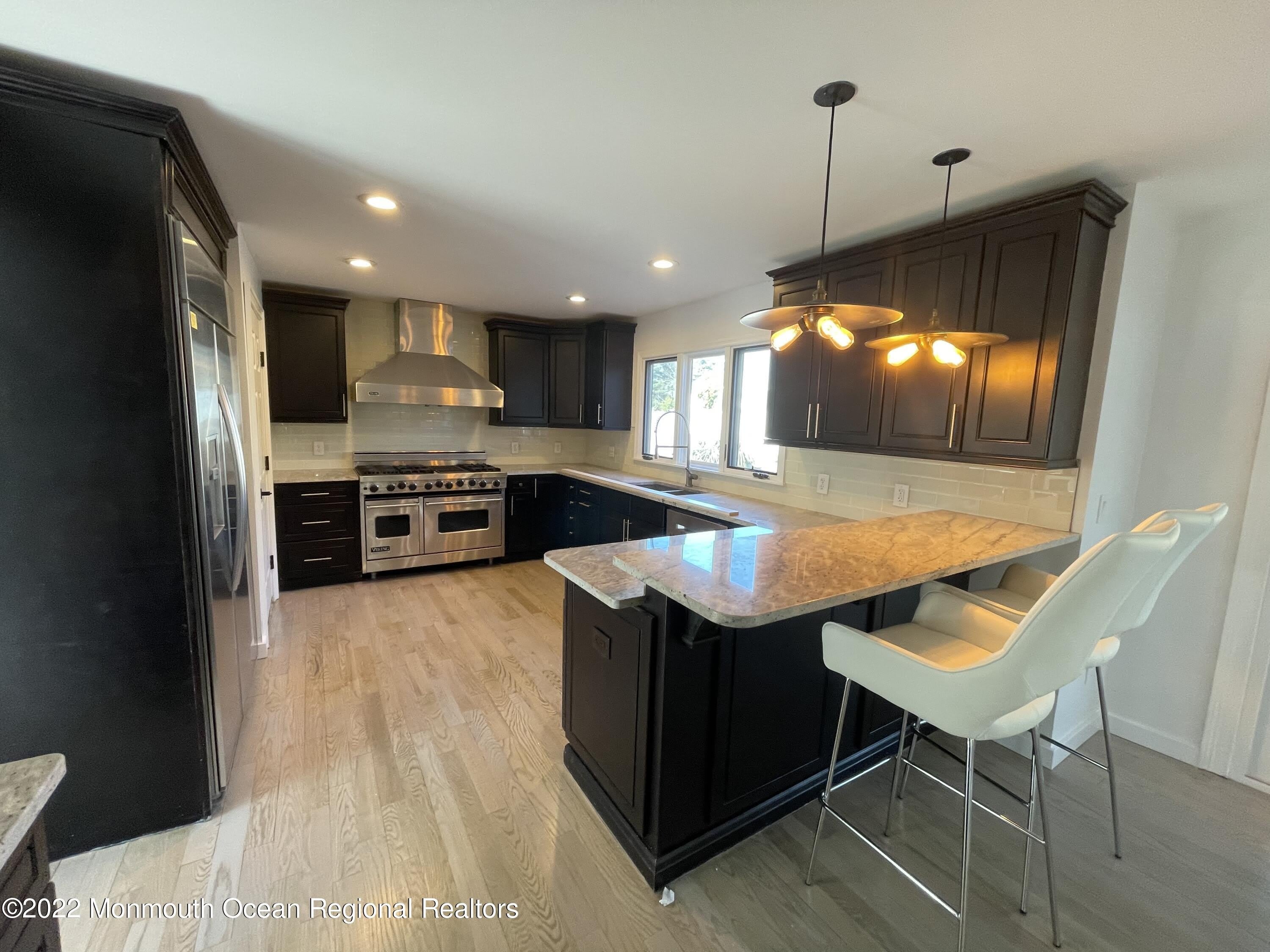 1 Karen Court – photo 4