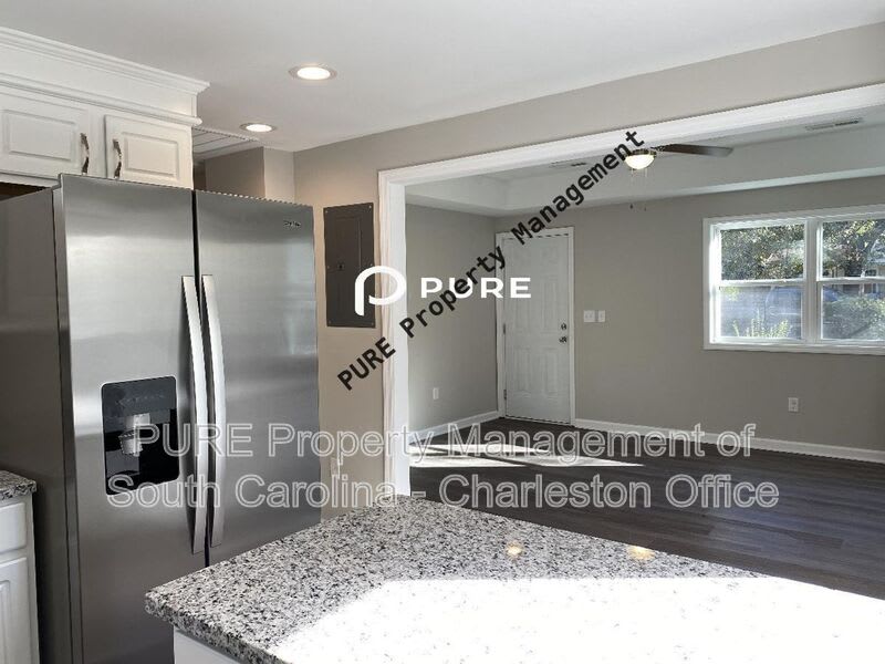 1612 Acacia St – photo 5
