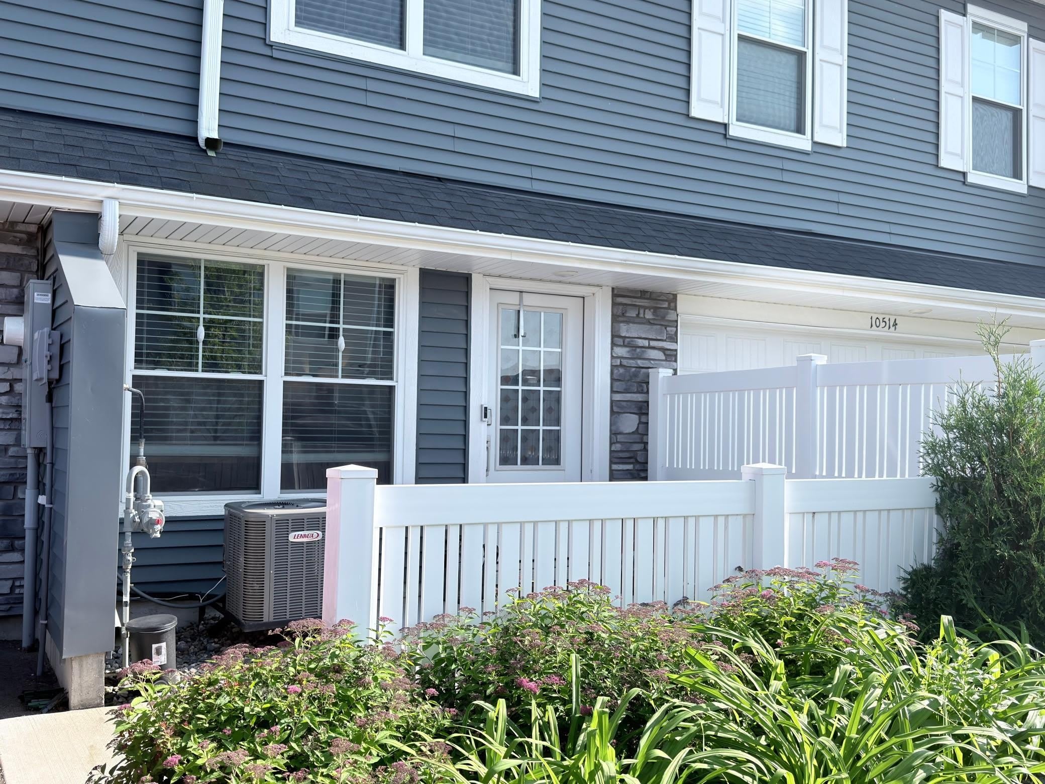 10518 Weston Way N – photo 3