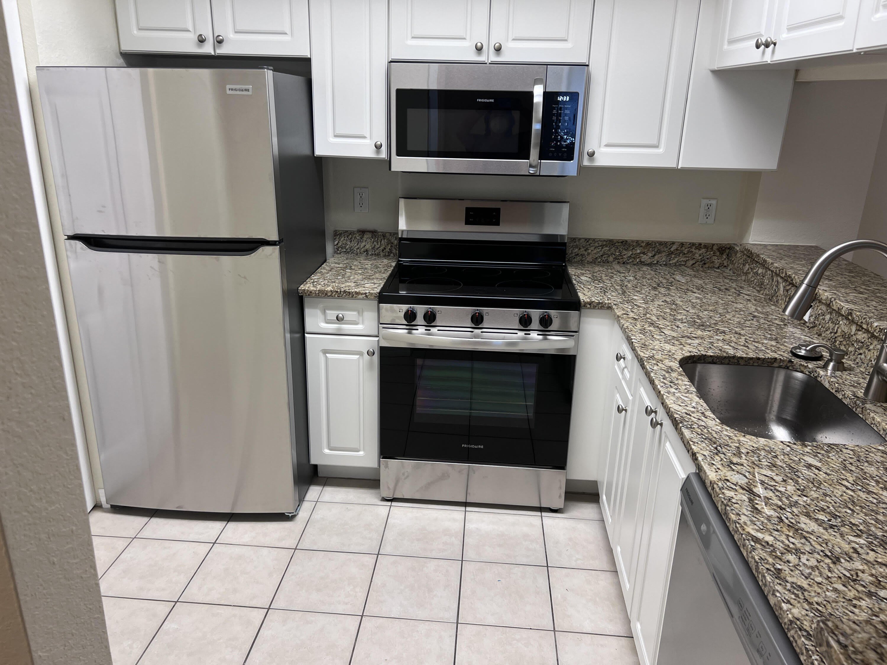2802 SARENTO Place – photo 2