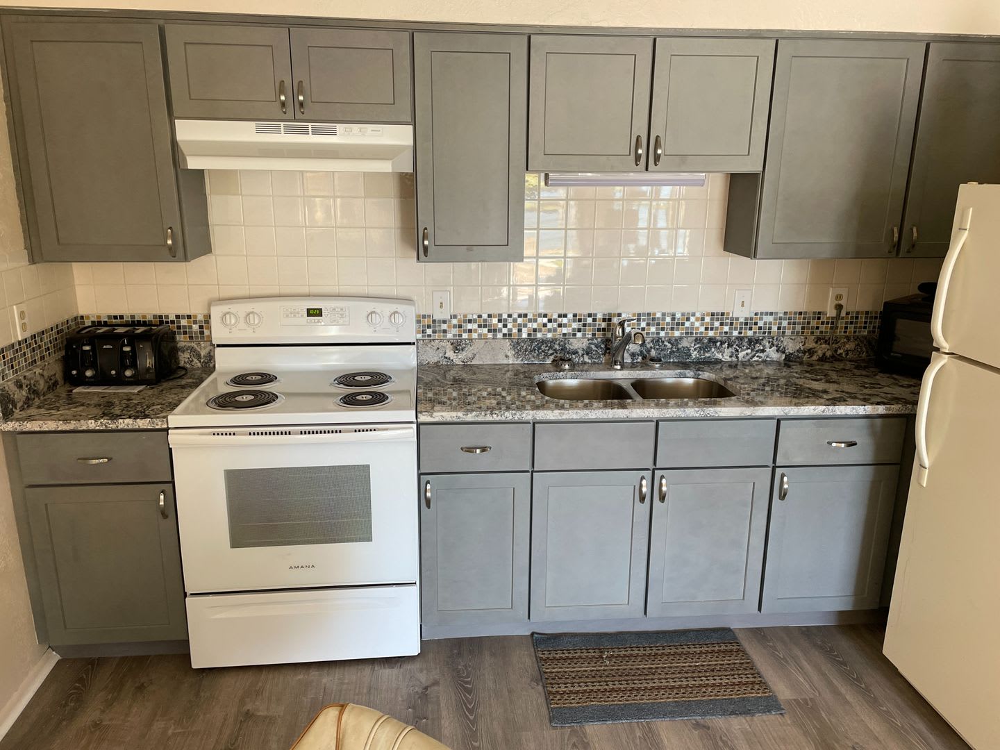1 Bed 1 Bath Furnished Condo With Lake View Utilities In Tahitian Gardens A 55 Community – photo 4