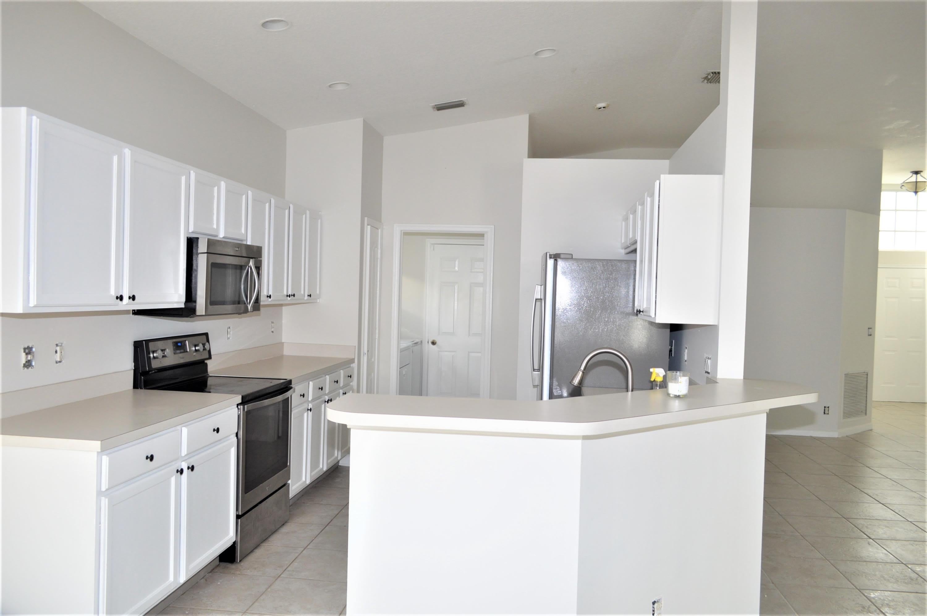 880 NW WATERLILY Place – photo 3