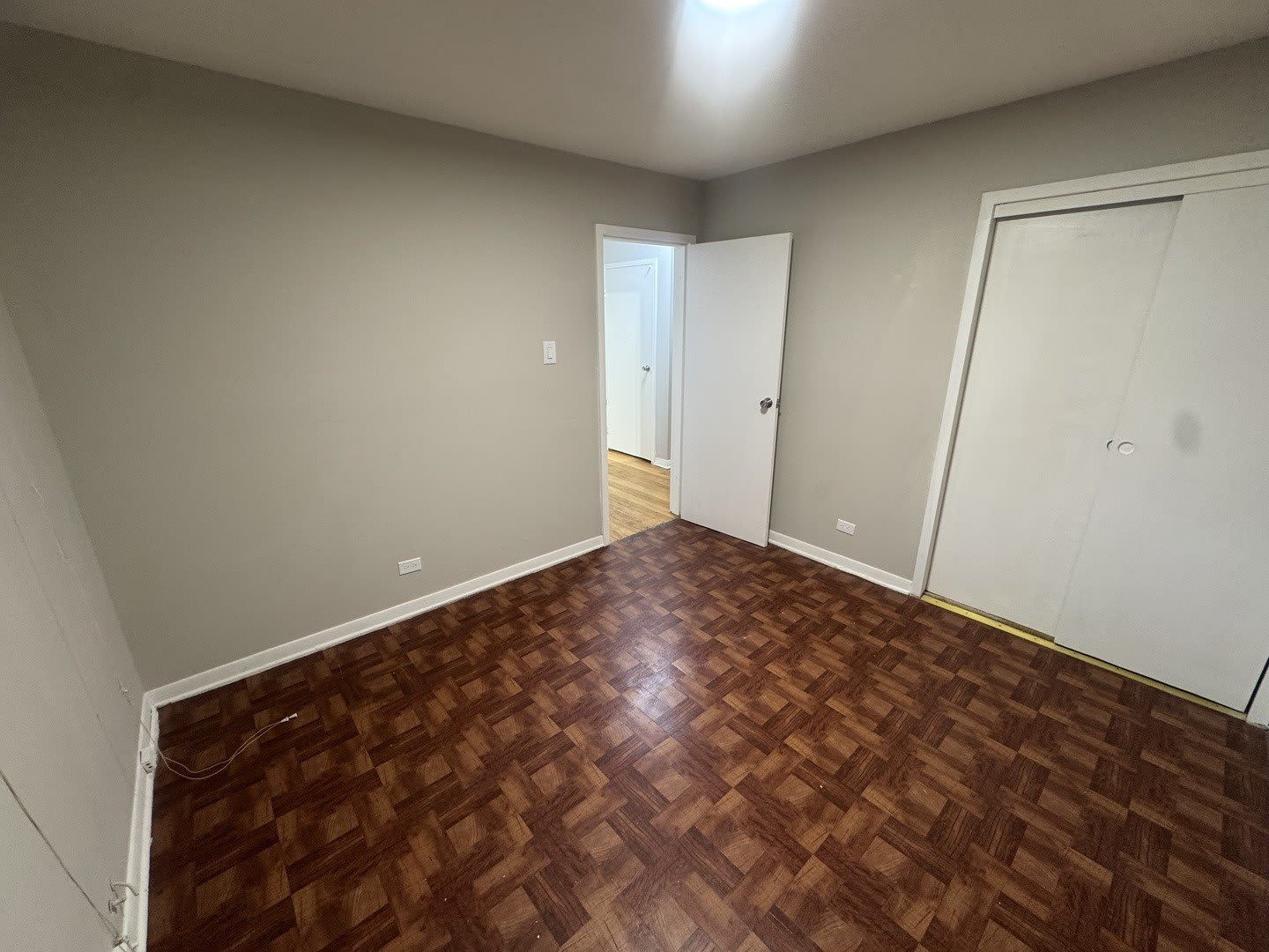 15111 WOODLAWN Avenue – photo 5