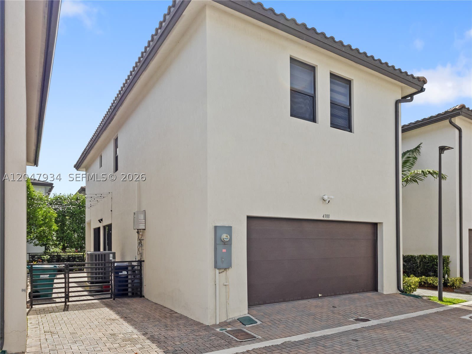 4388 NW 81st Ave – photo 4