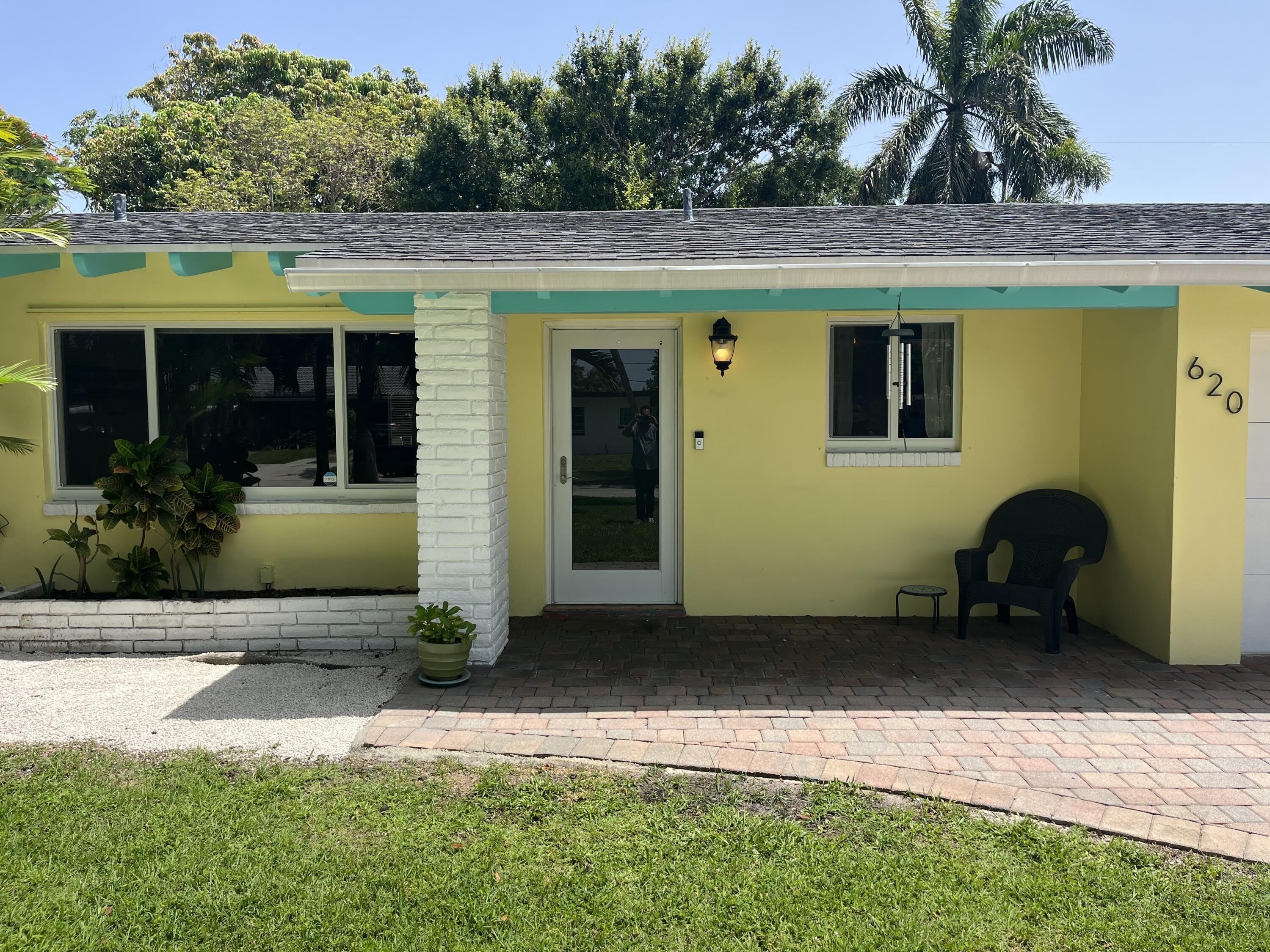620 Ne 9Th Avenue – photo 3