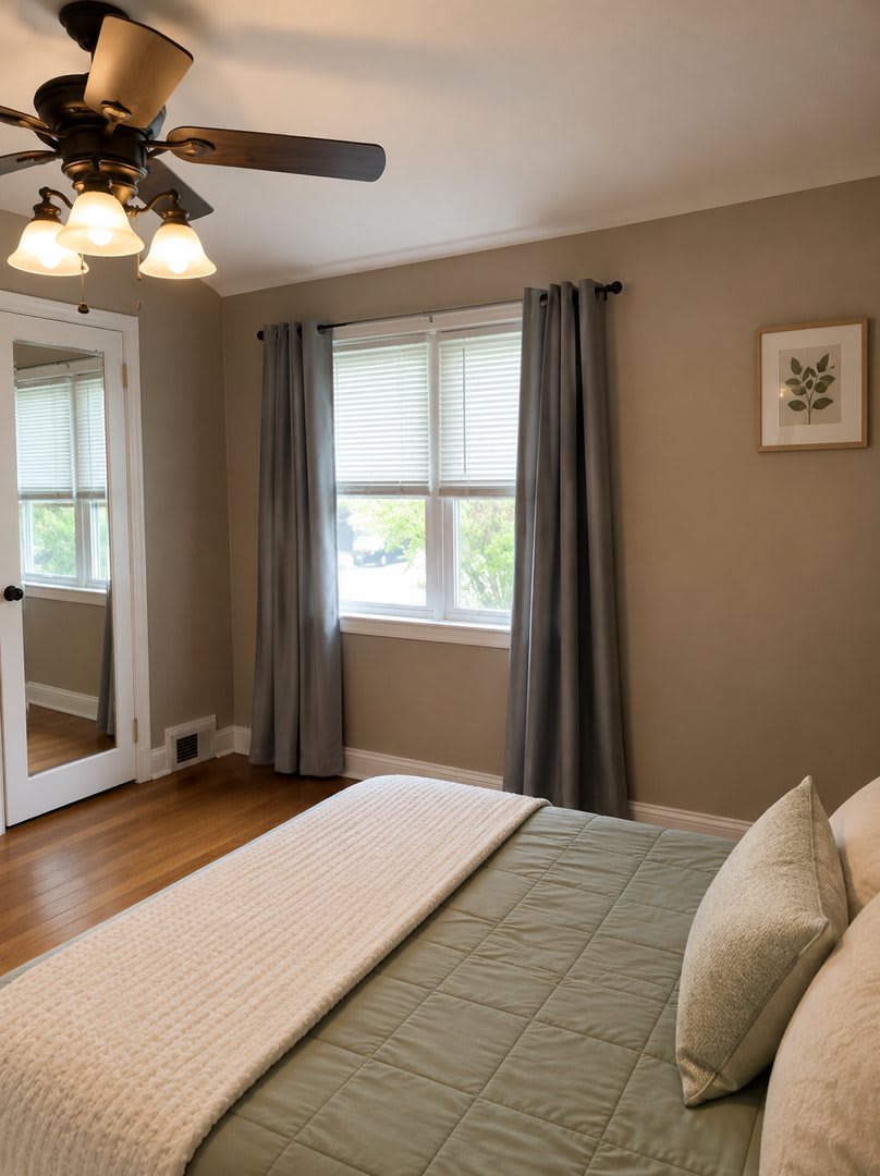 Charming 2BD/1BA Townhome with Parking Pad in Parkville, MD! – photo 4