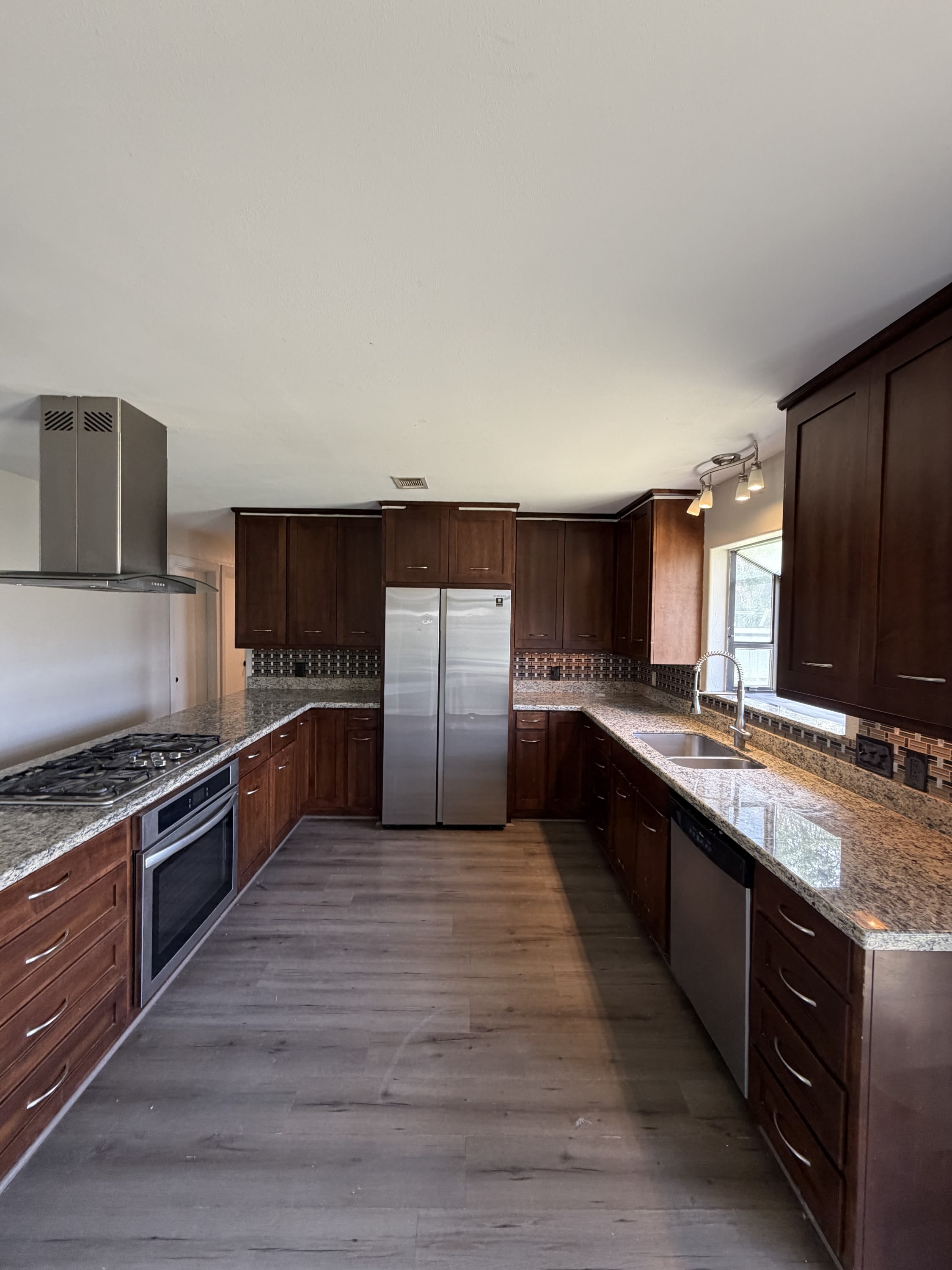 4827 12th Street – photo 2
