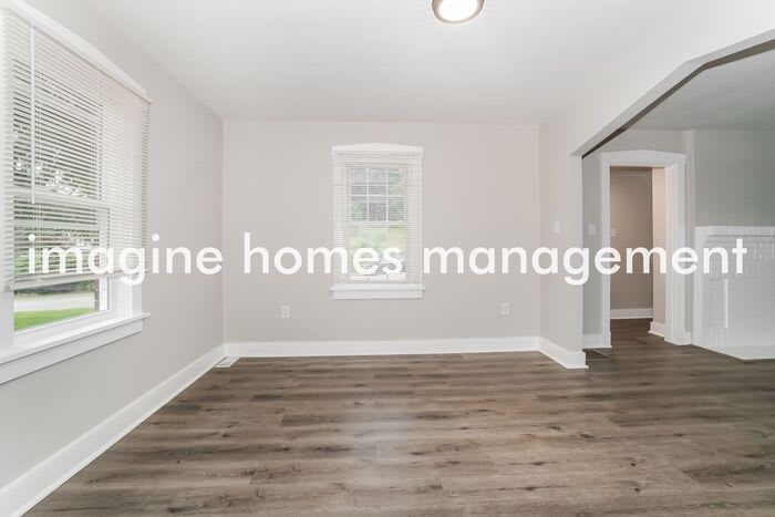 1008 8th Street – photo 4