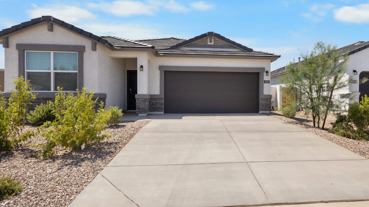 18351 W Hackamore Dr – photo 1
