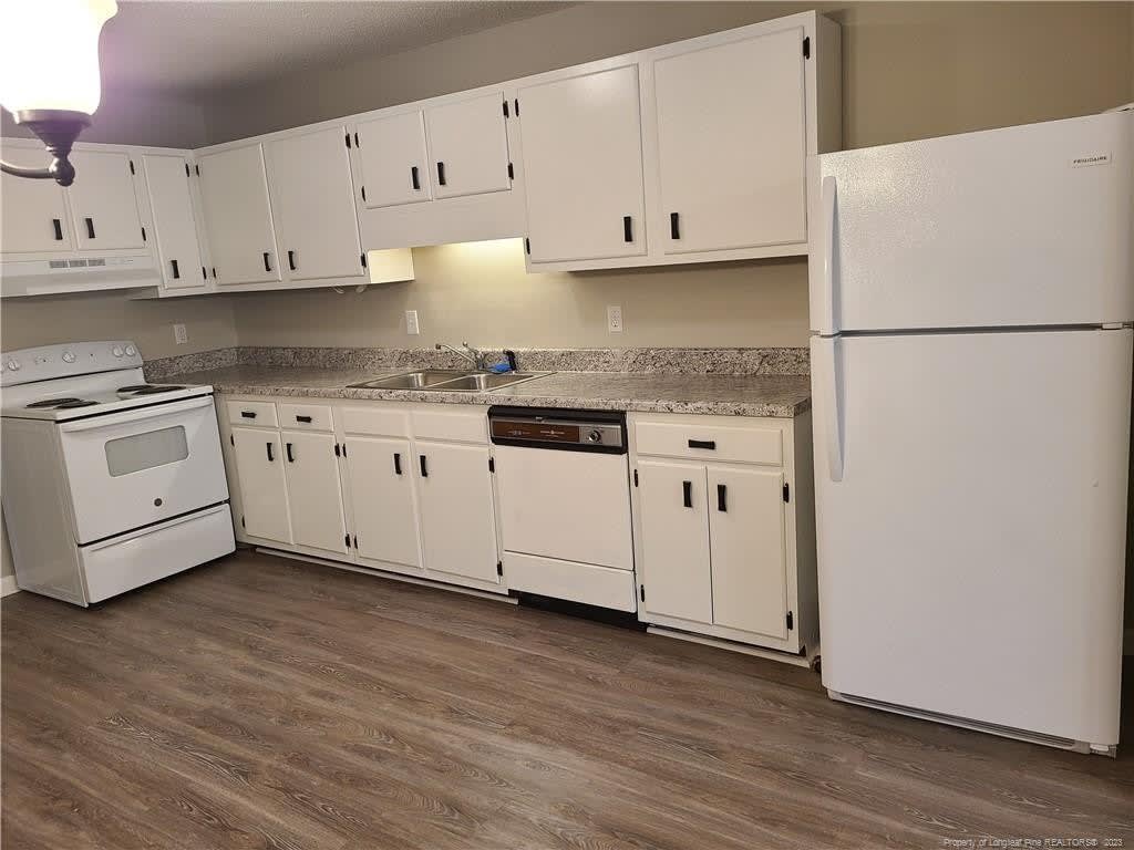 910 Miller Avenue – photo 5