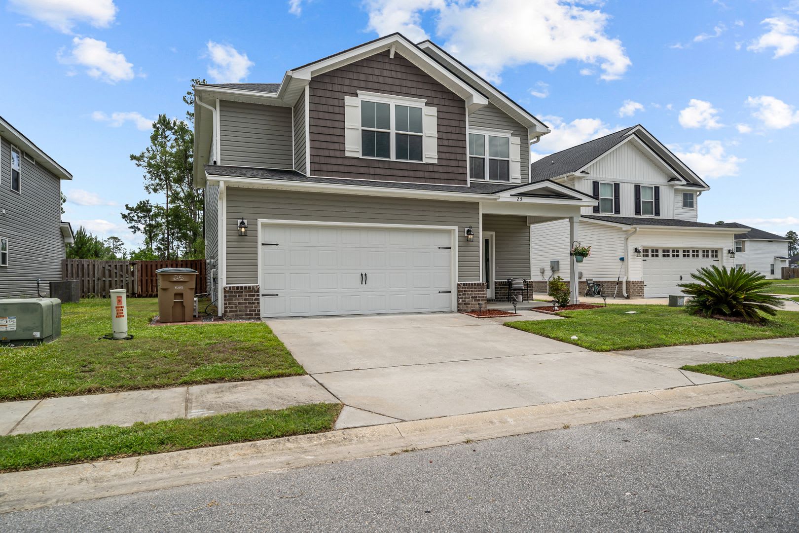 Designed For Easy Living 4Br Home Near Fort Stewart – photo 2