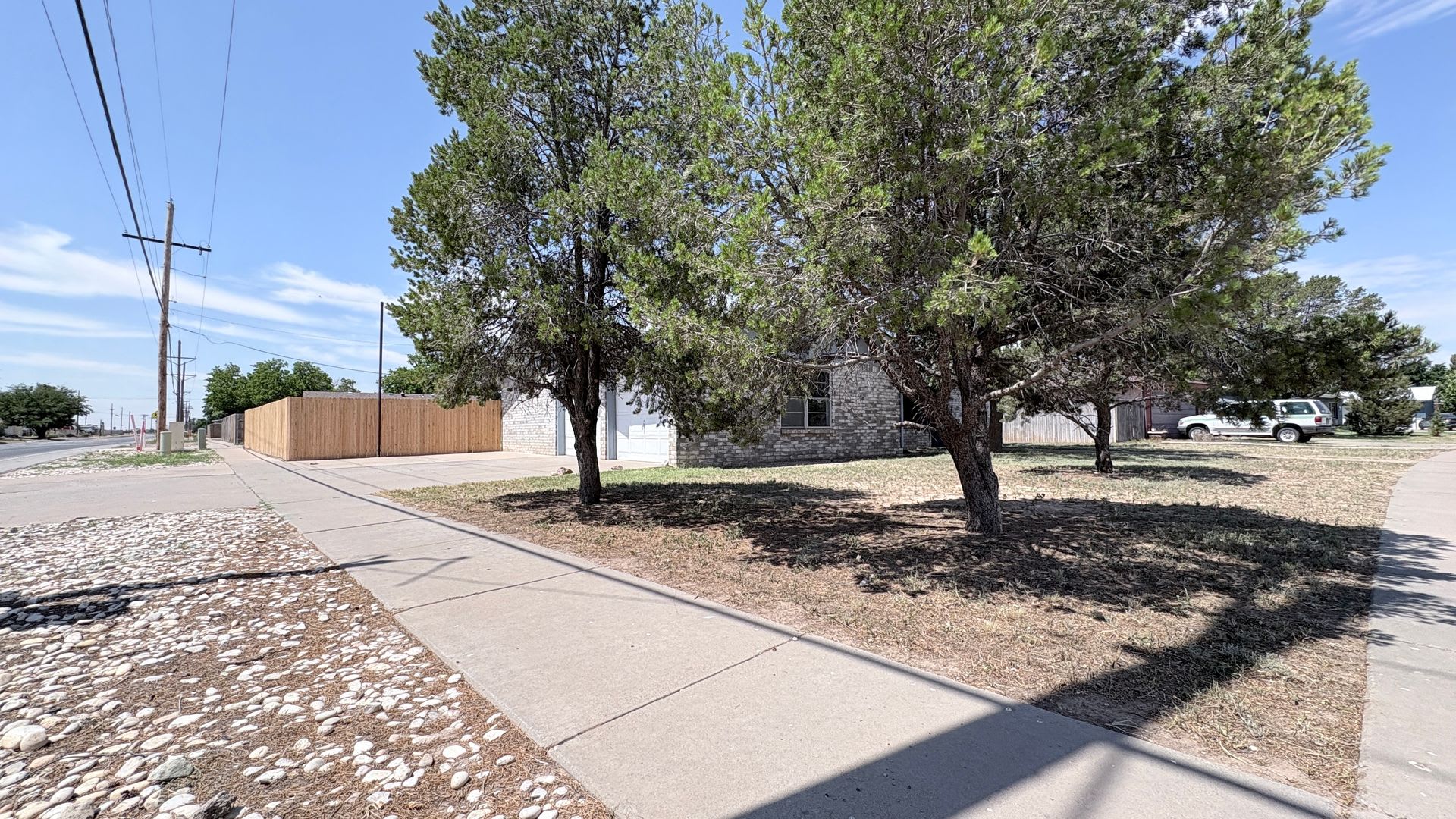 1300 Taylor Dr. – photo 3