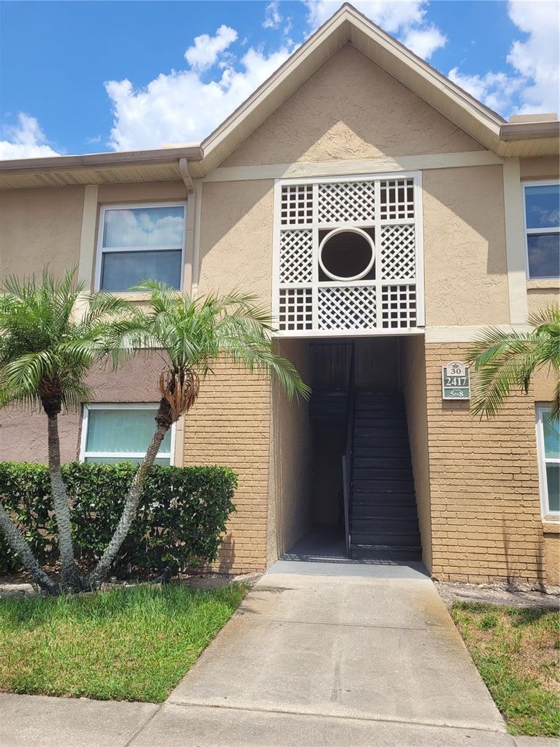 Hawthorne Village Condo- Unit 6 – photo 1