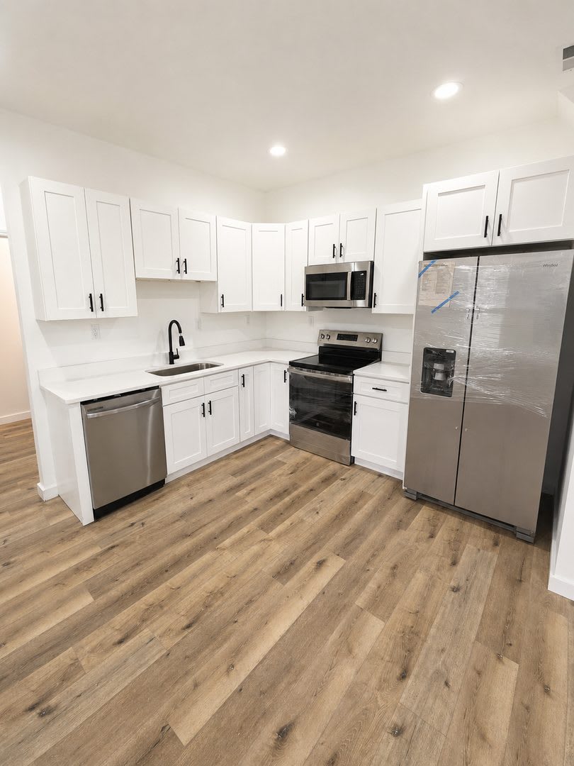 Brand-New 2-Bedroom Home with Modern Finishes in Crossville – photo 3