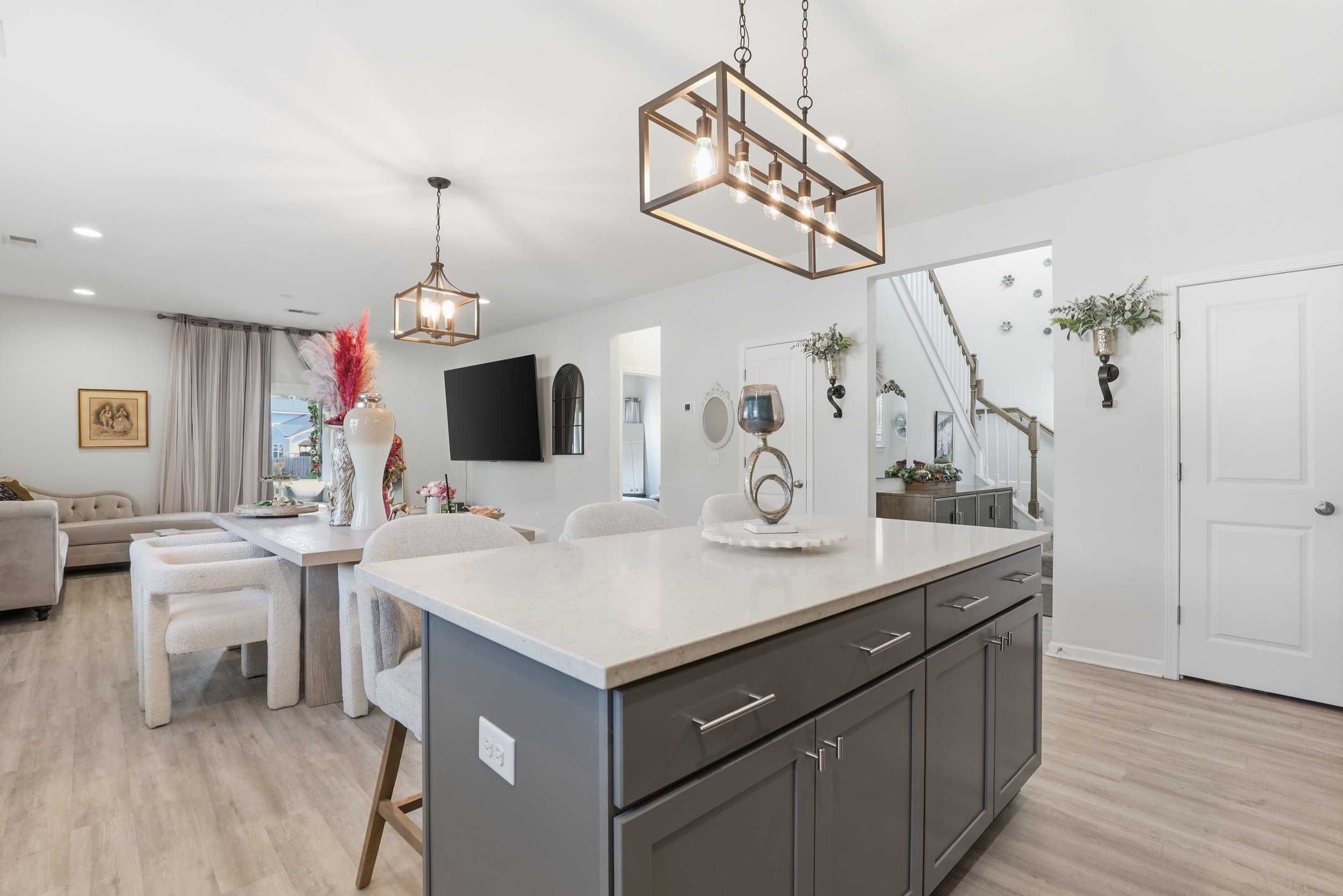 143 Nettleton Lane – photo 4