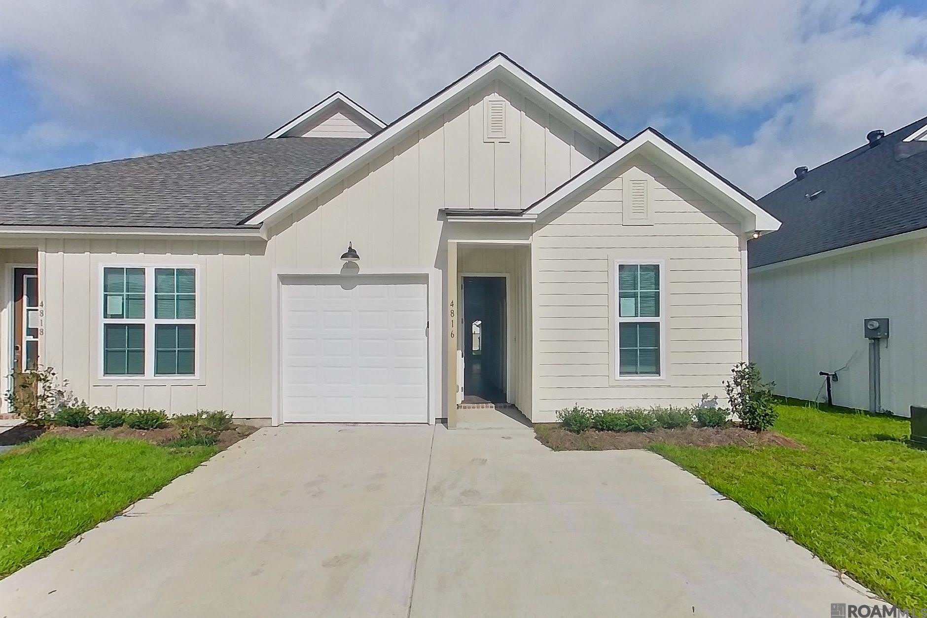 4816 W Dacha Ln – photo 1