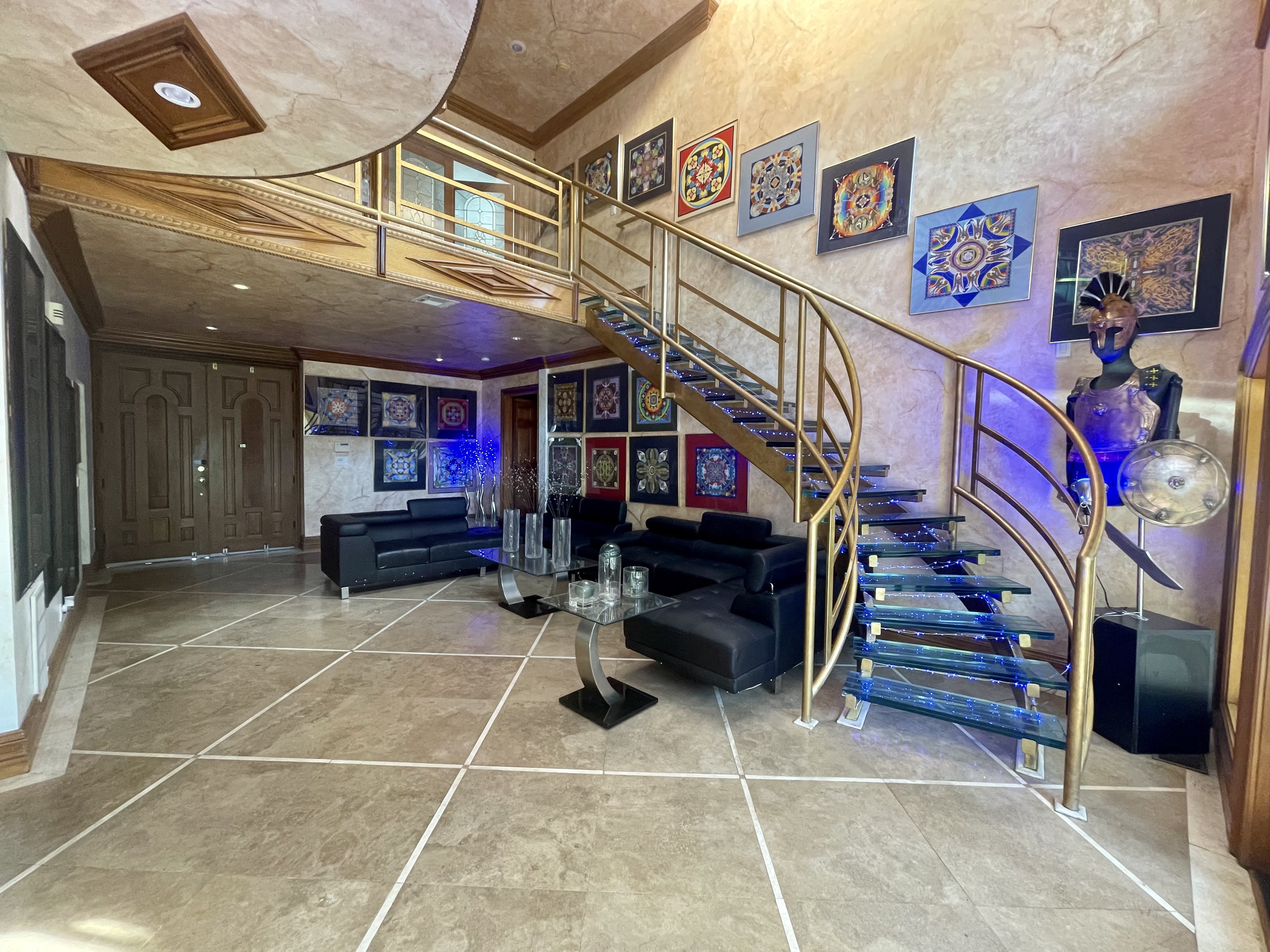 4266 Hillcrest Dr – photo 3