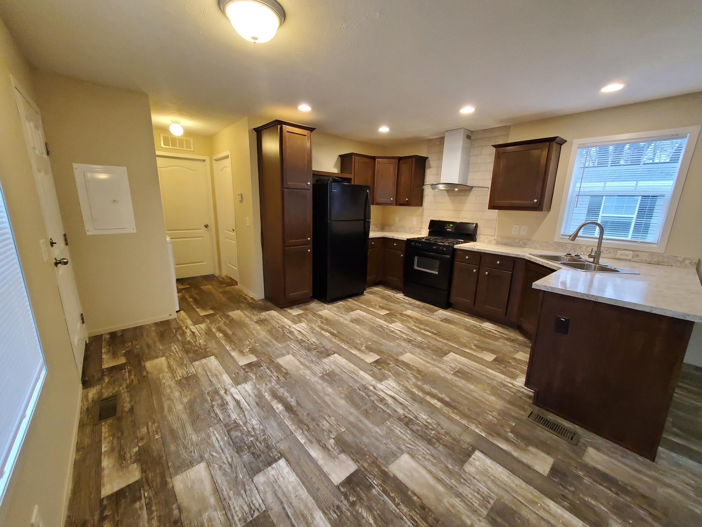 48 Sparrow Hill Drive – photo 2