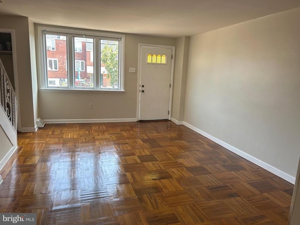 1538 CURTIN STREET – photo 2