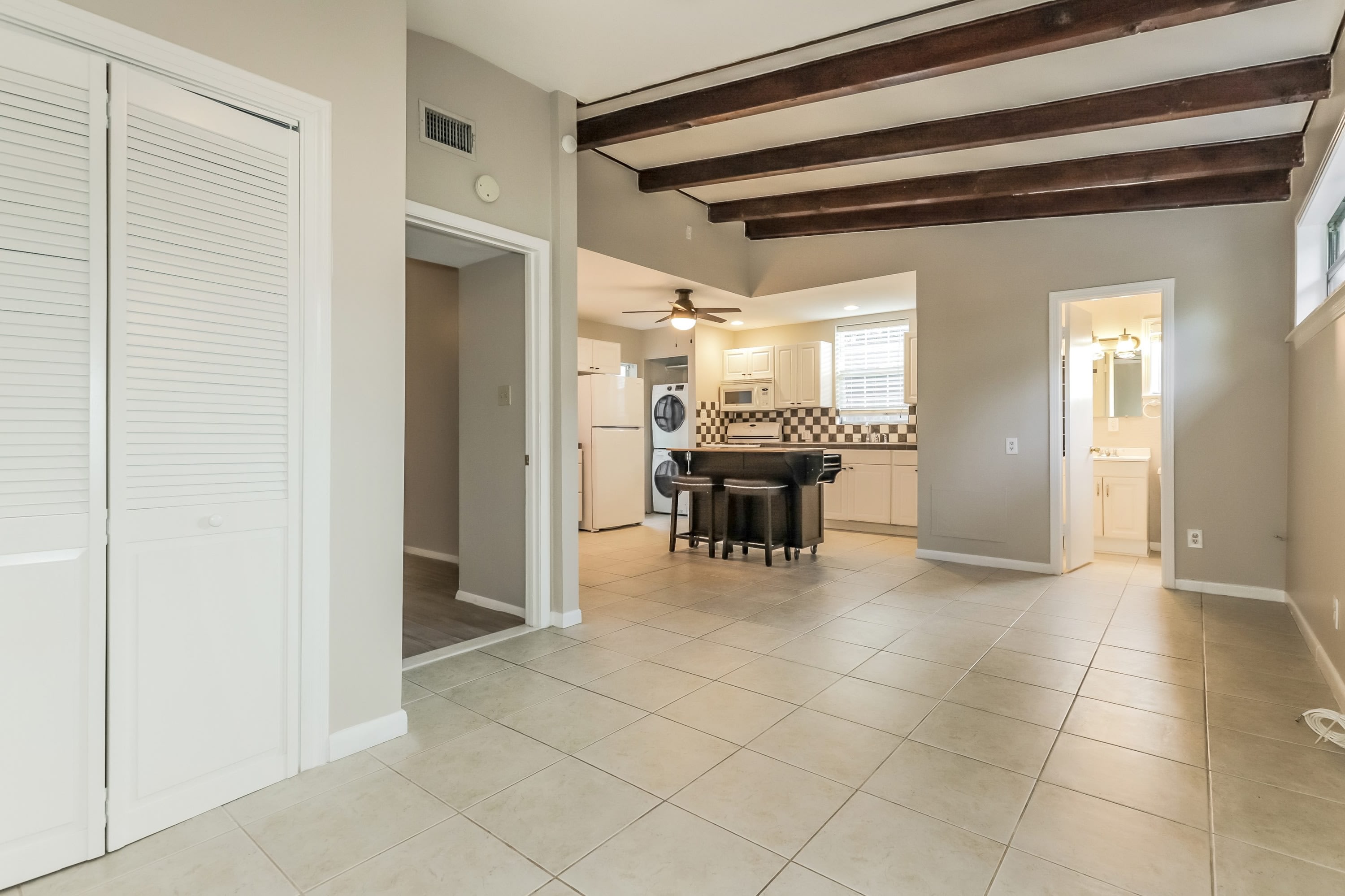927 East Shadowlawn AvenueB – photo 5