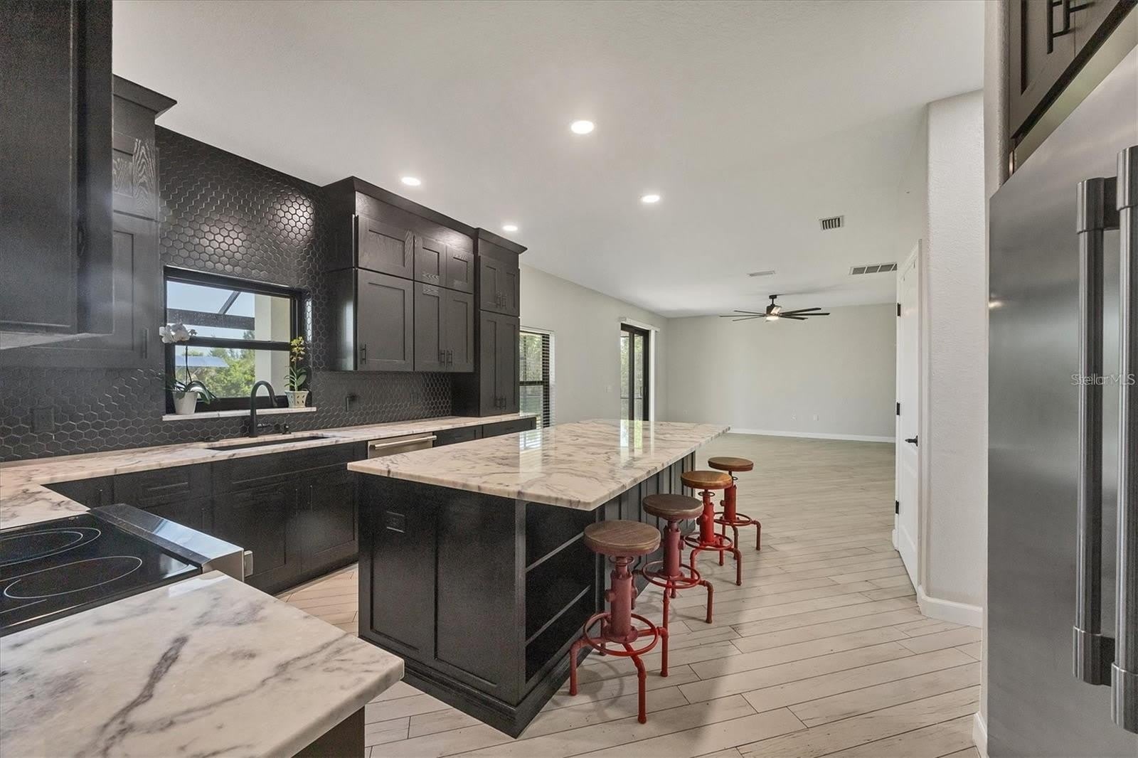 15530 Aqua Circle – photo 5