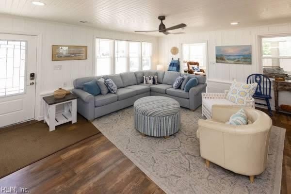 2761 Sandfiddler Road – photo 3
