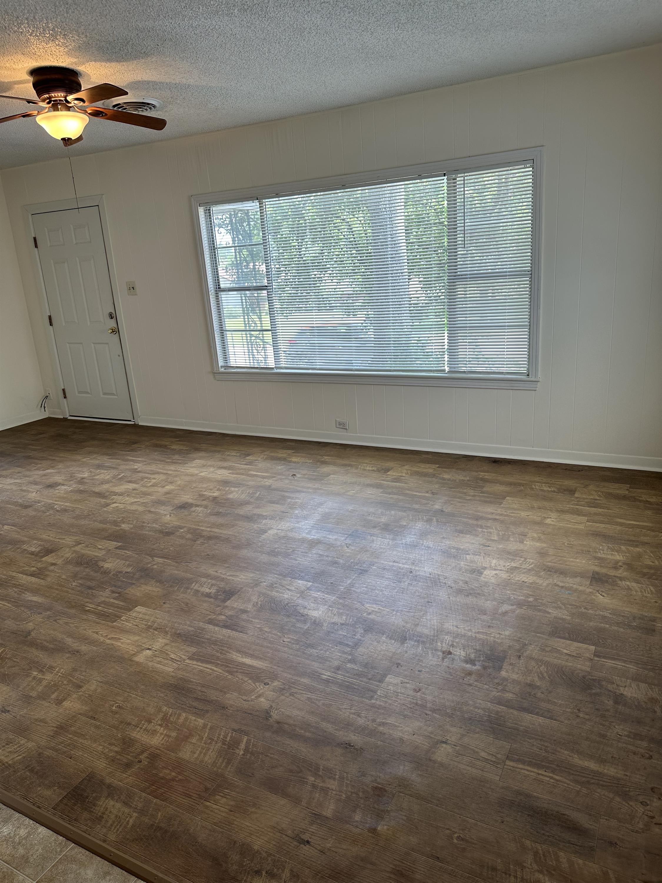 100 West Stone Street – photo 4