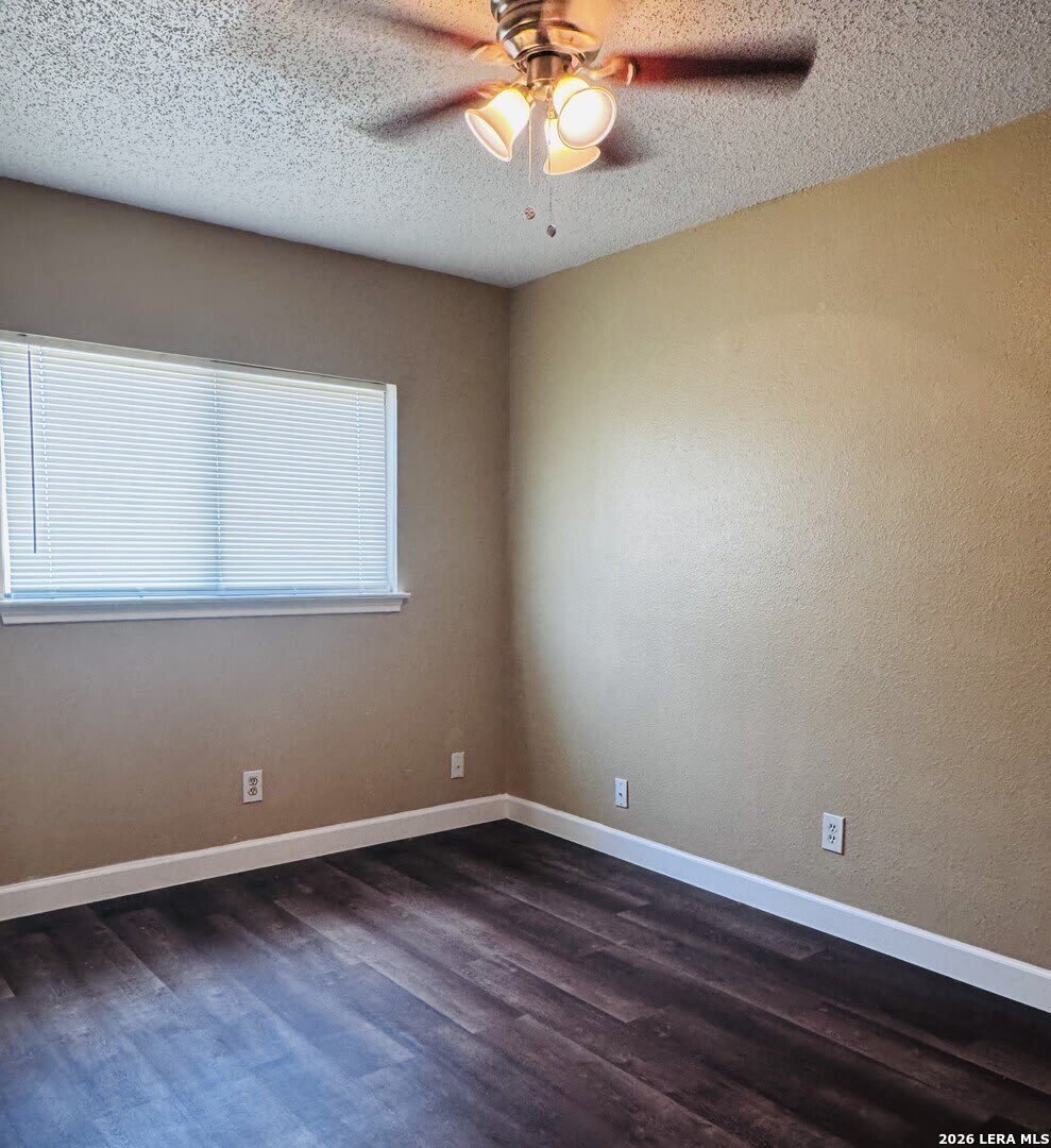 6715 CAMPUS MEADOW DR – photo 5