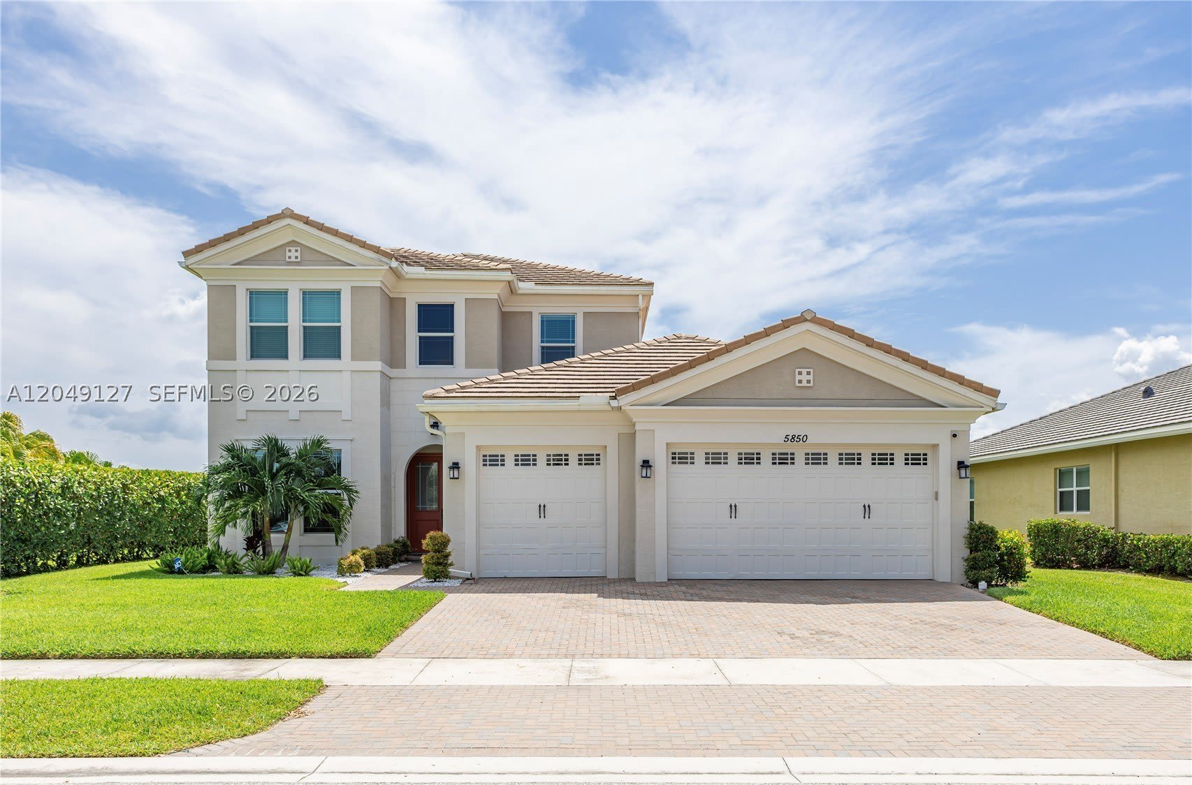 5850 Whippoorwill Cir – photo 1