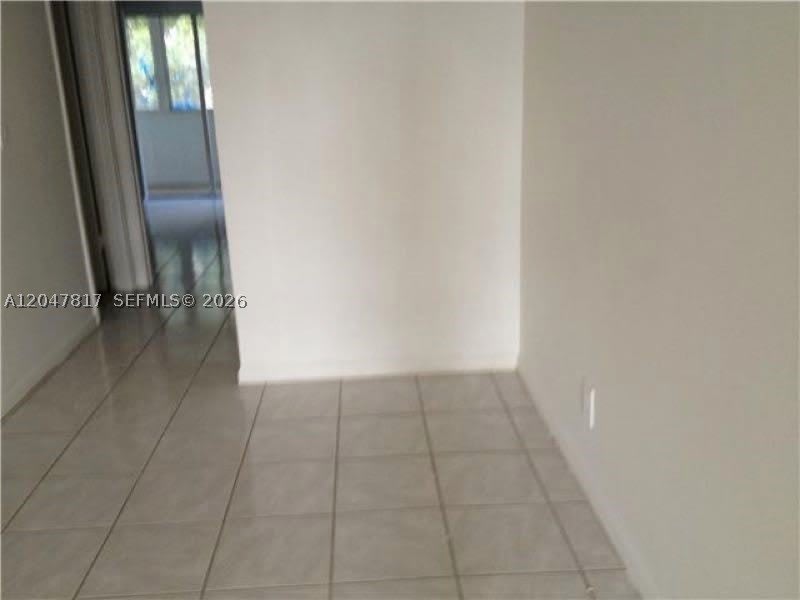 215 Sussex K – photo 2