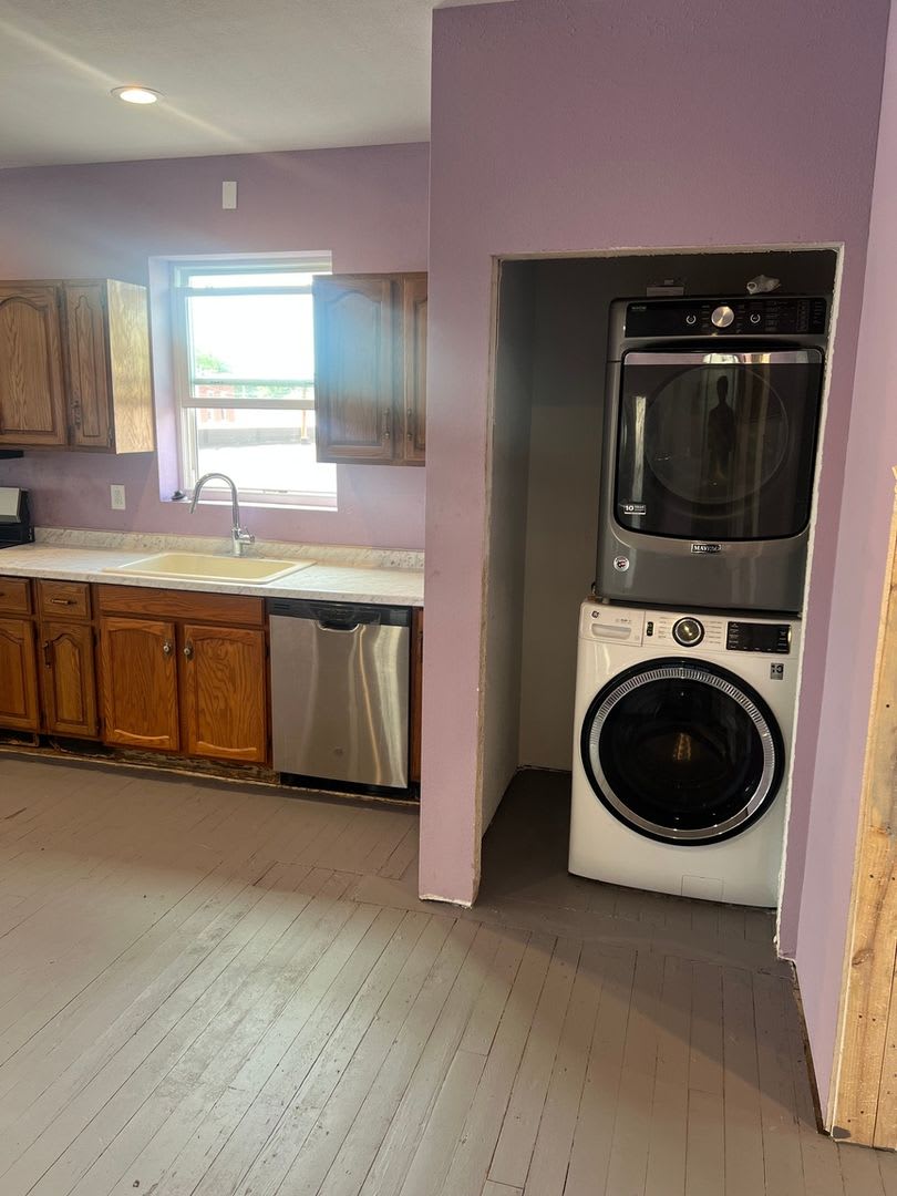 Charming 2BR Townhome Apartment in Rochester – photo 5