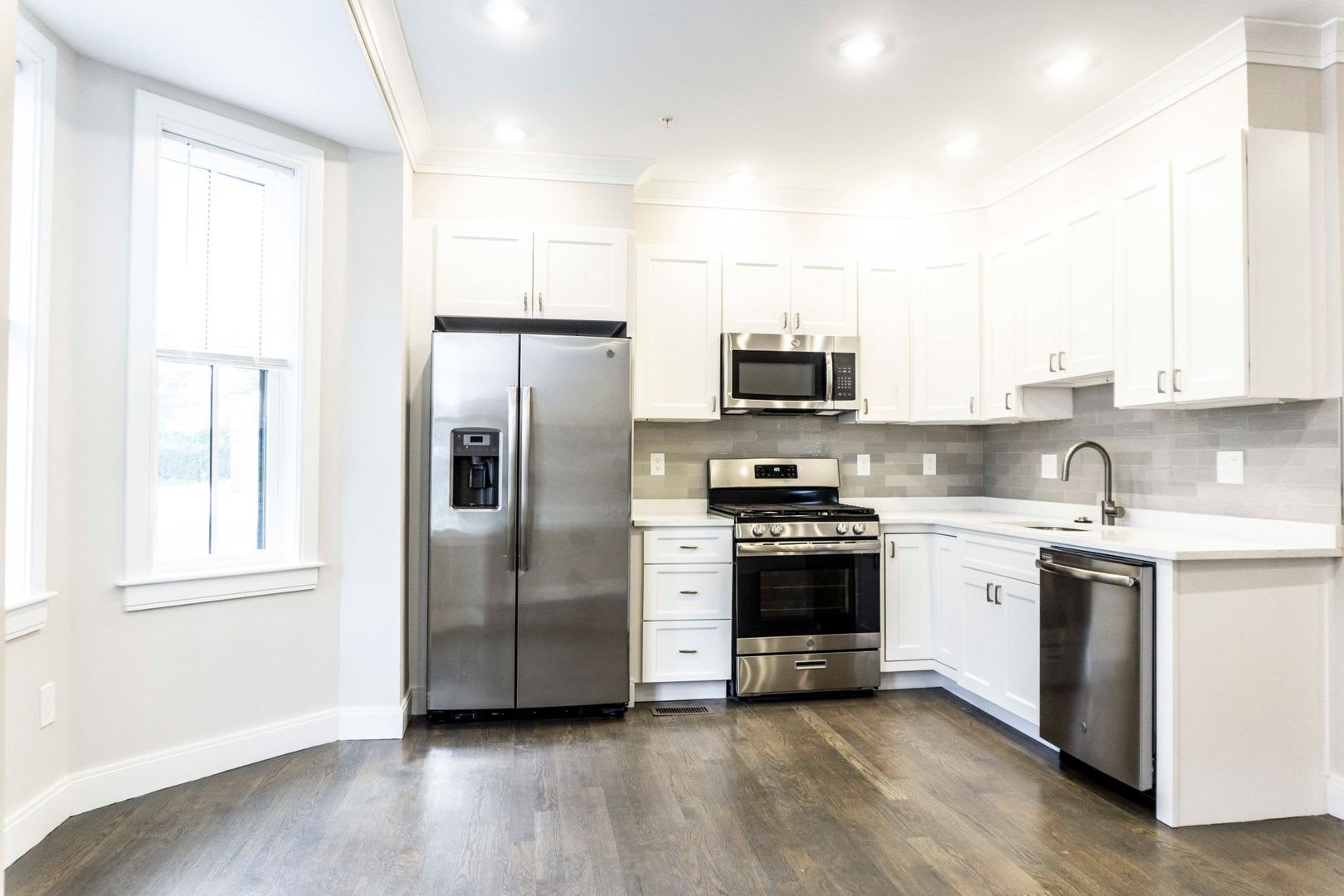 3 Bedroom – photo 5