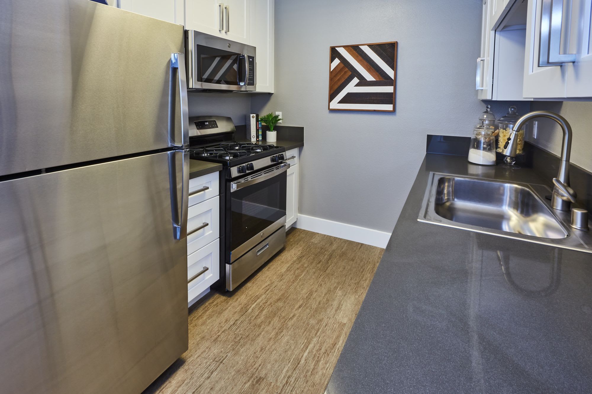 Surfside Villas – photo 1