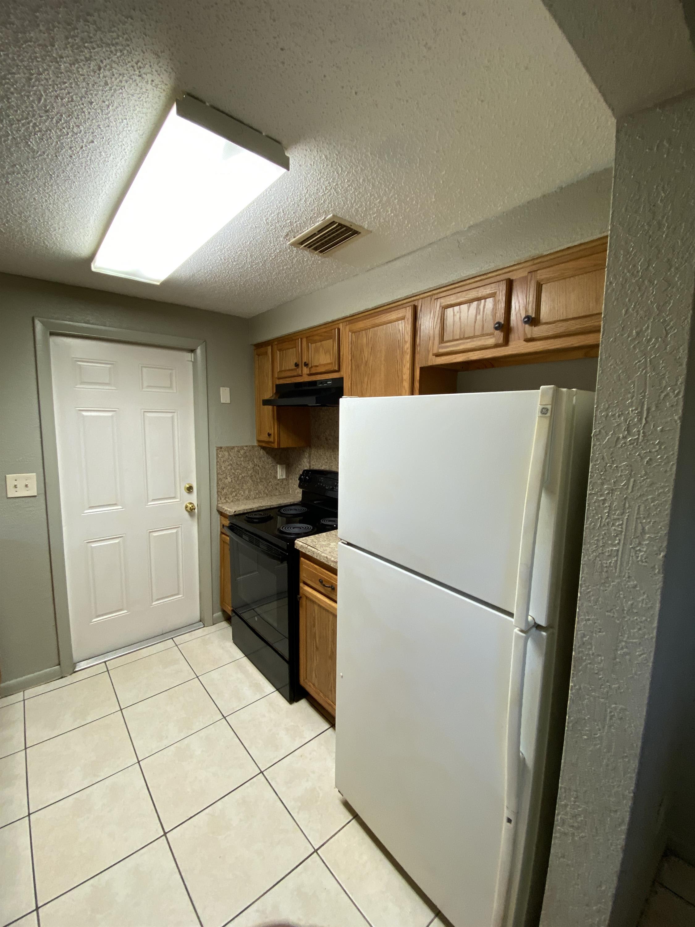 7623 John F Kennedy Drive East – photo 4