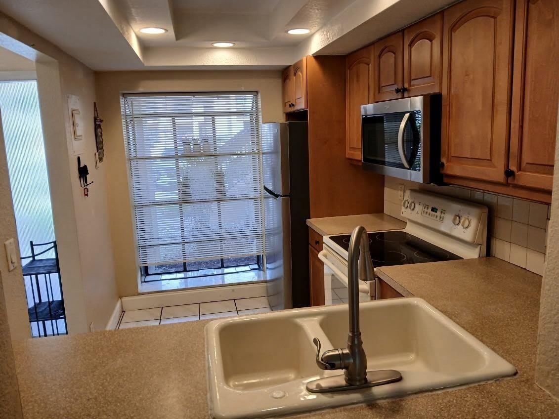 2339 SW 15 Street – photo 5