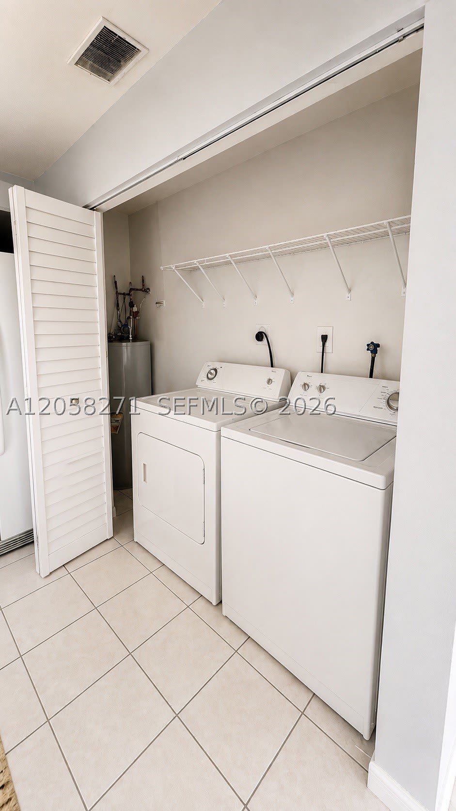 10900 NW 7th St – photo 4