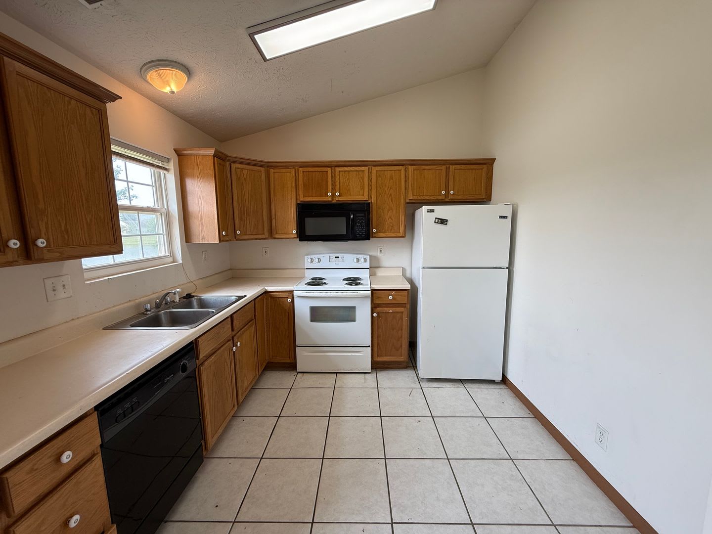 2 bedroom and 2 bathroom property located in West Lafayette! – photo 4
