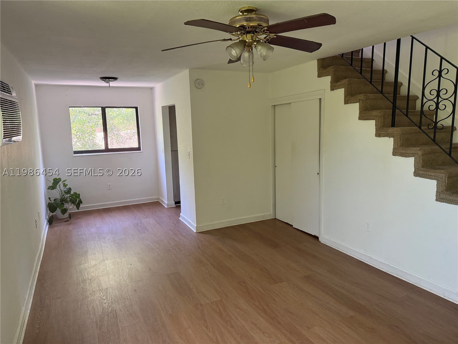 180 NE 71st St – photo 1